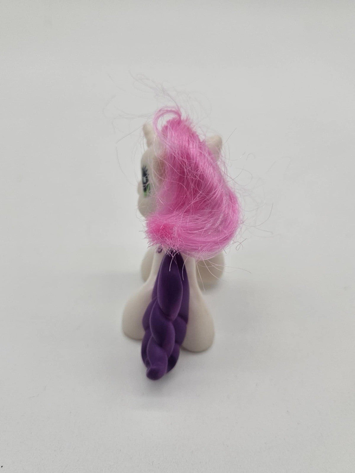 Sweetie Belle My Little Pony Unicorn McDonald's Hasbro 2009 Prize MLP Toy Horse