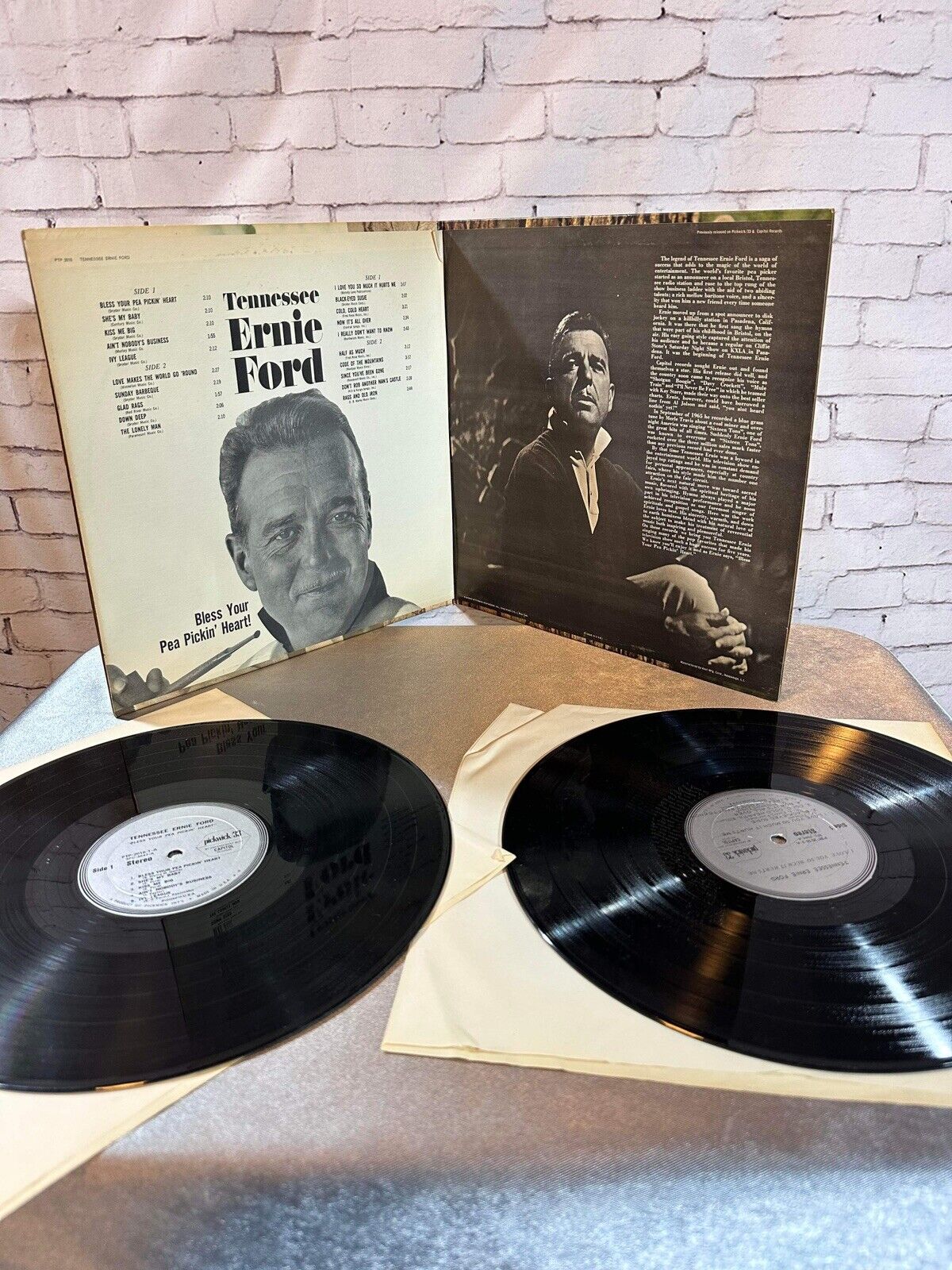 Tennessee Ernie Ford I Love You So Much It Hurts Me SPC-3066 LP Vinyl Record