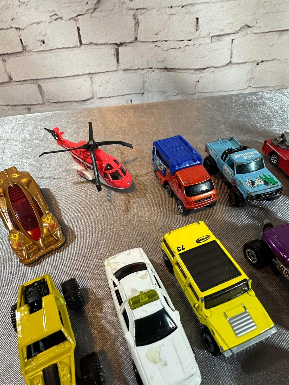 Lot Of 20 Vintage Matchbox Toy Vehicles VTY