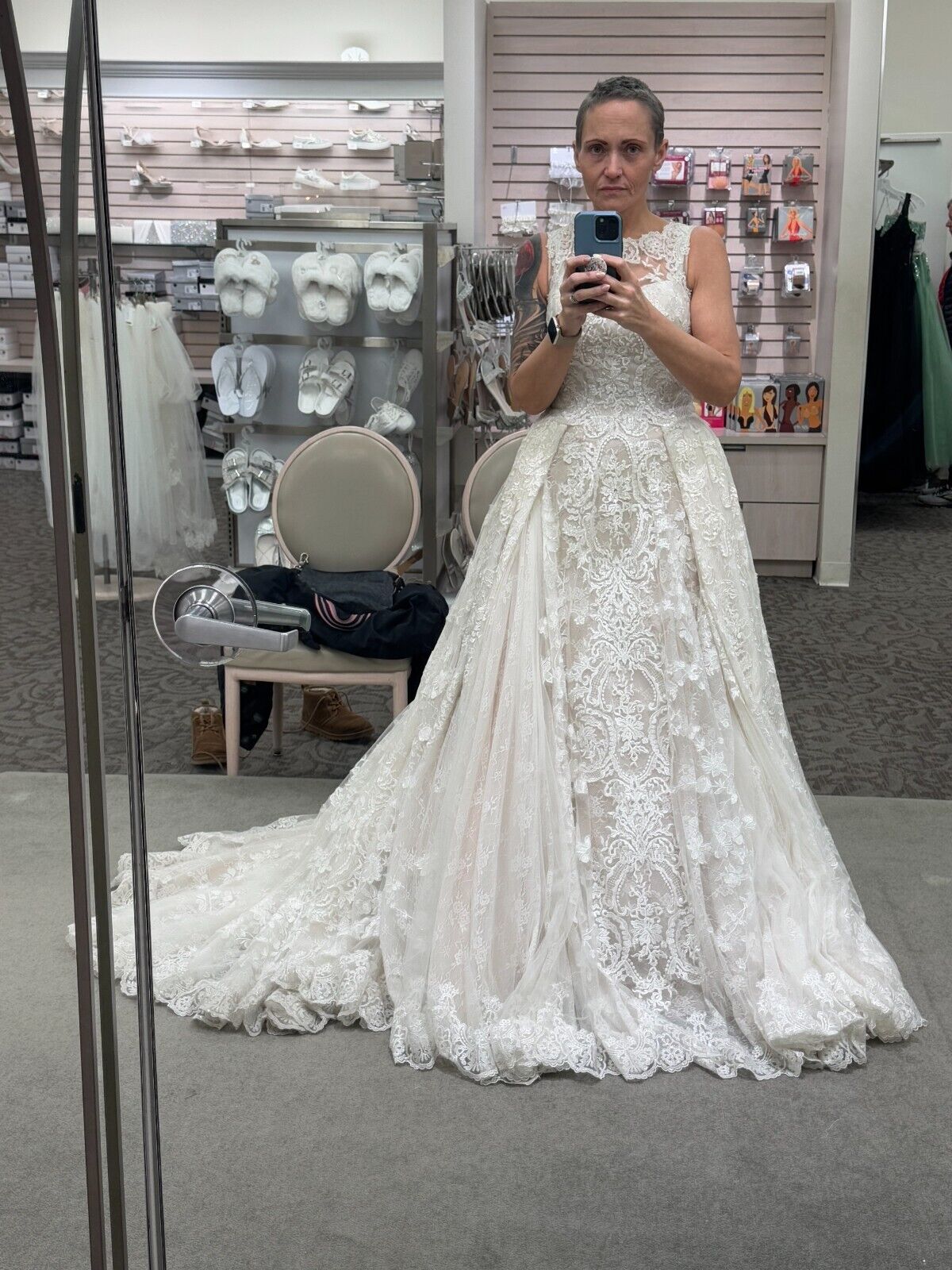 ✨ NEW✨ Size 12 GORGEOUS OLEG CASSINI wedding dress with POCKETS!!