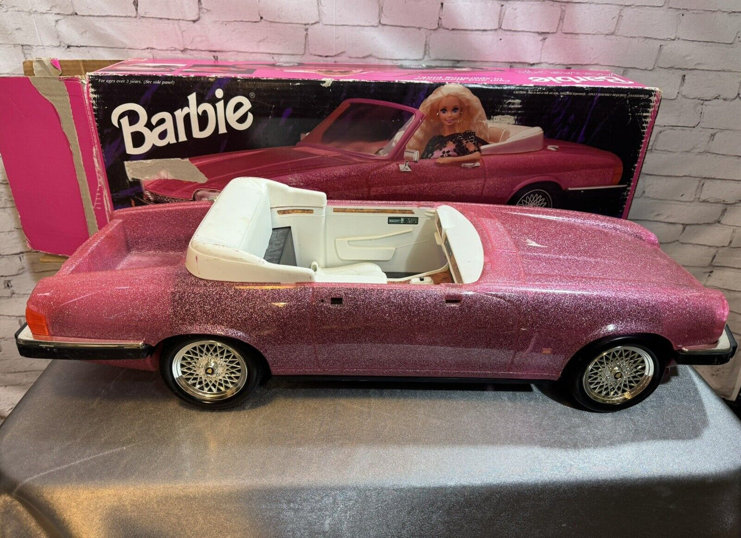 S-498 VINTAGE 1990'S MATTEL BARBIE JAGUAR XJS CAR IN BOX