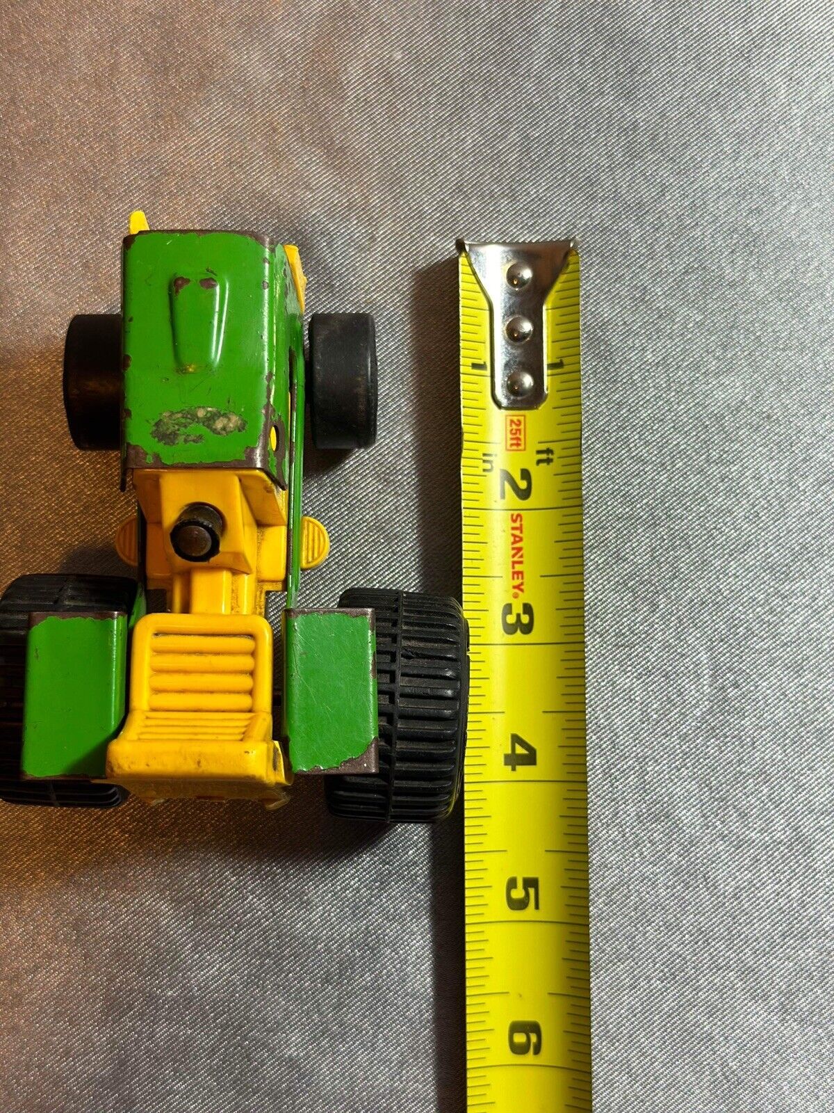 Vintage TONKA FARM TRACTOR (811002) Green Yellow Metal Toy 4 1/4" VTY