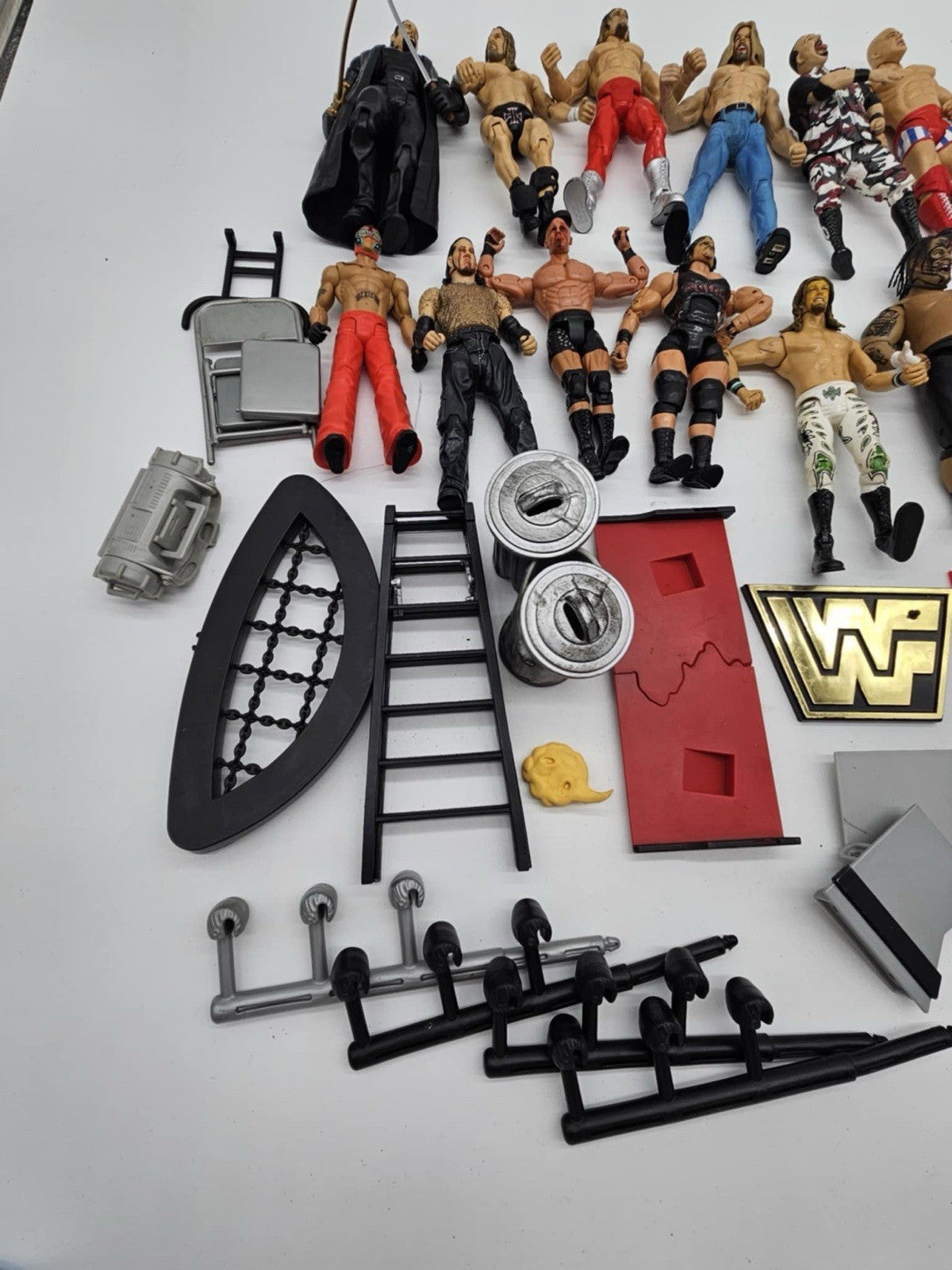 WWE WWF Vintage Wrestling Action Figure Lot w/ Accessories 