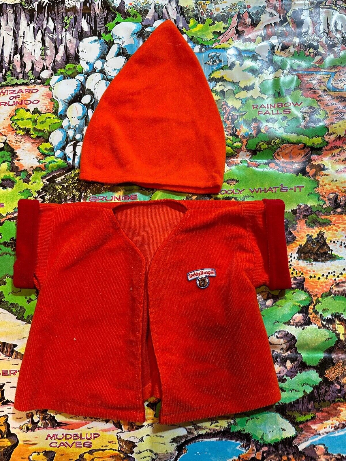 HUGE Original Teddy Ruxpin Lot Clothing, Tapes,Books,Figures & MORE! VCTY