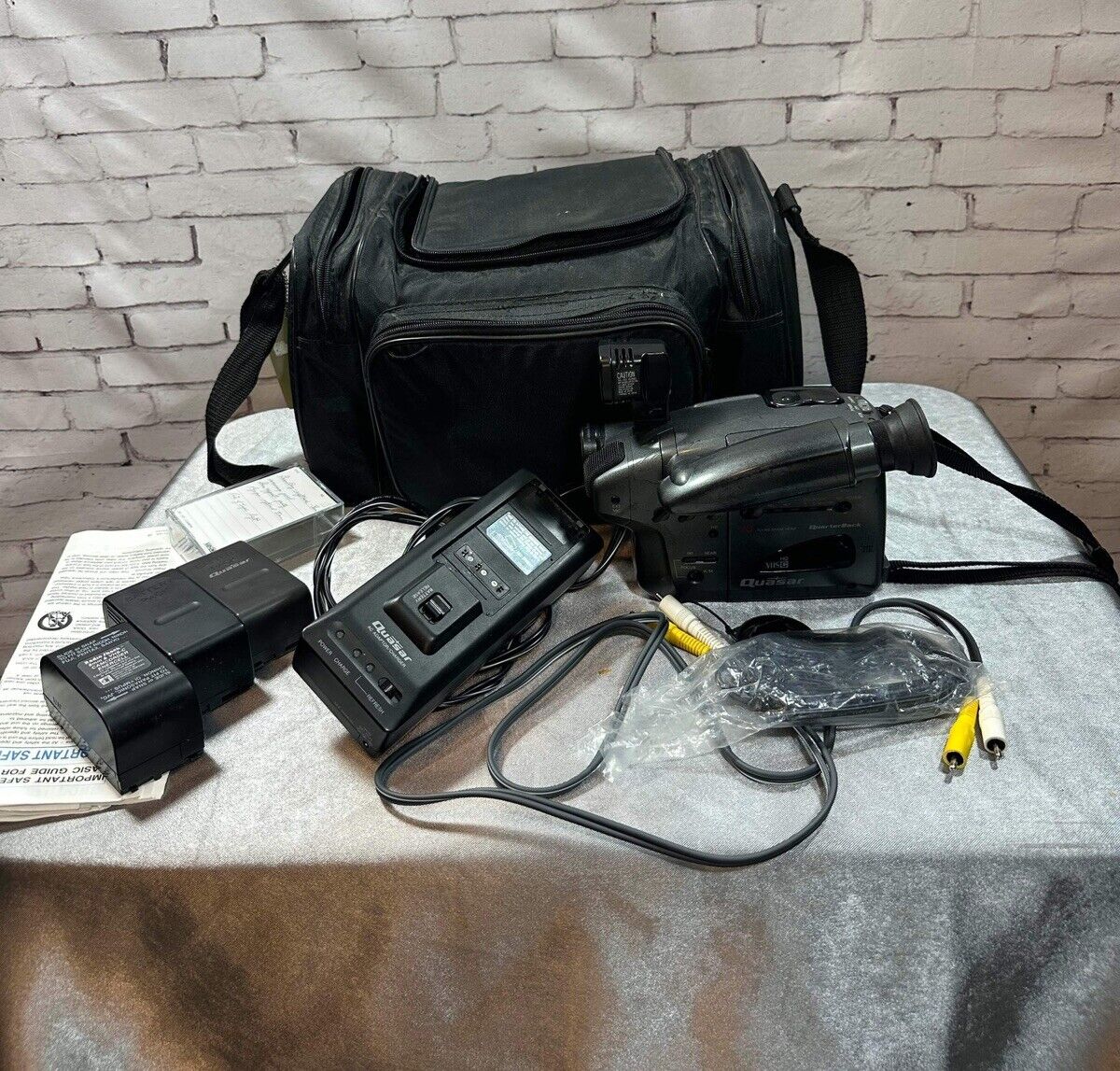 Panasonic Palmcorder PV-18 VHSC - X8 Digital Auto Focus w/ Lots of Xtras!! MISC