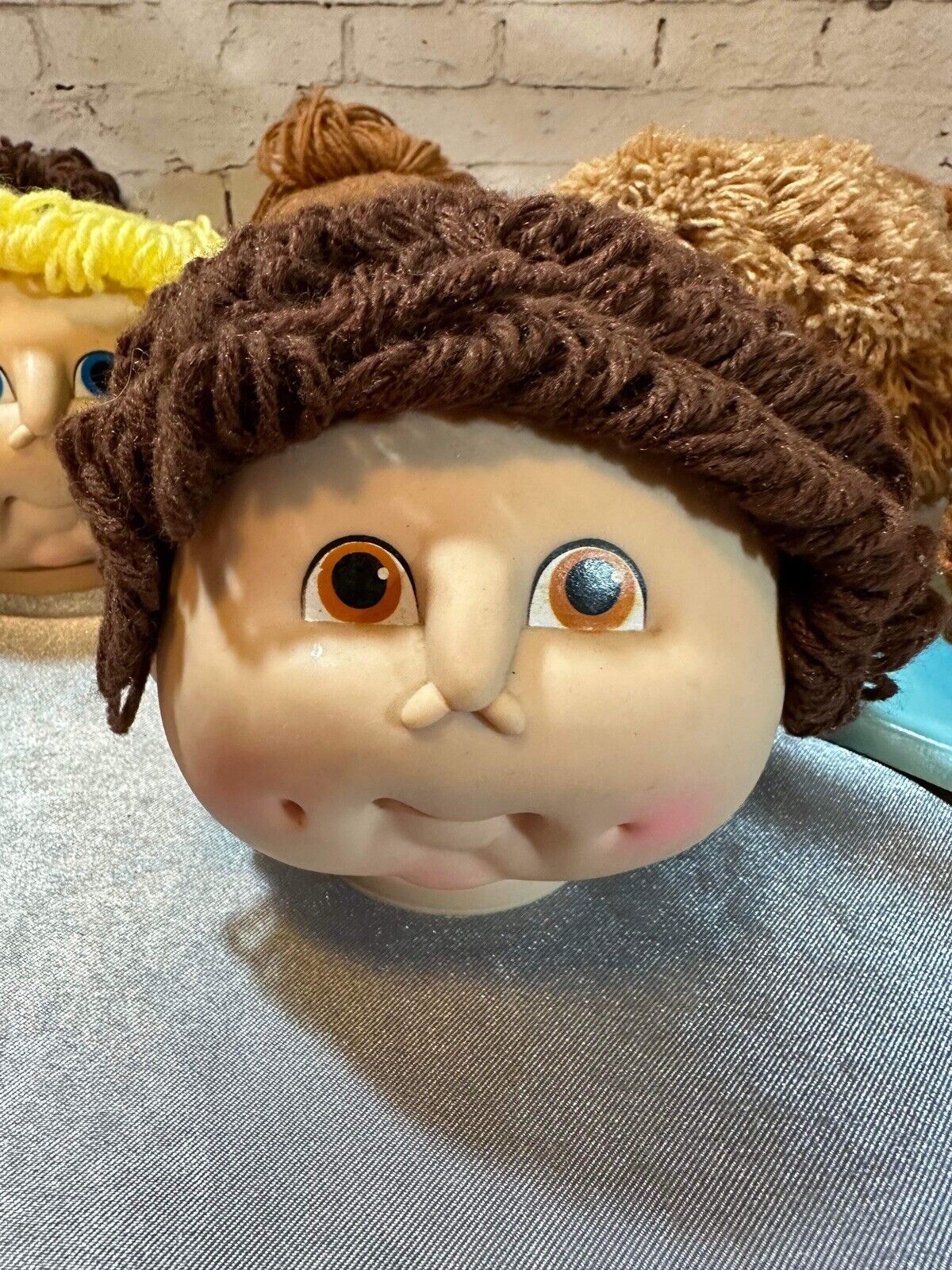 LOT of CABBAGE PATCH KID - BABY DOLL HEADS - 4.5 INCH VINTAGE 1984 VCTY