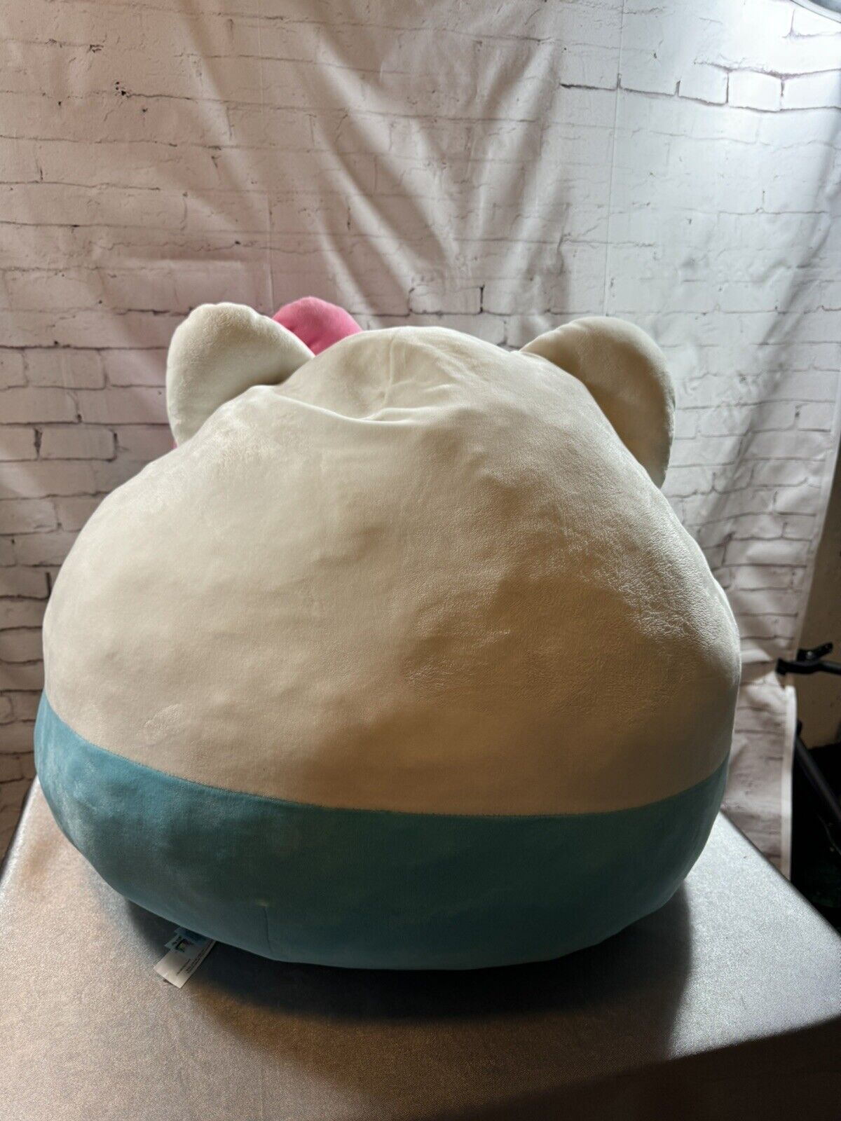 Squishmallows Official 24" HELLO KITTY SUNGLASSES Kellytoy Sanrio Soft Plush