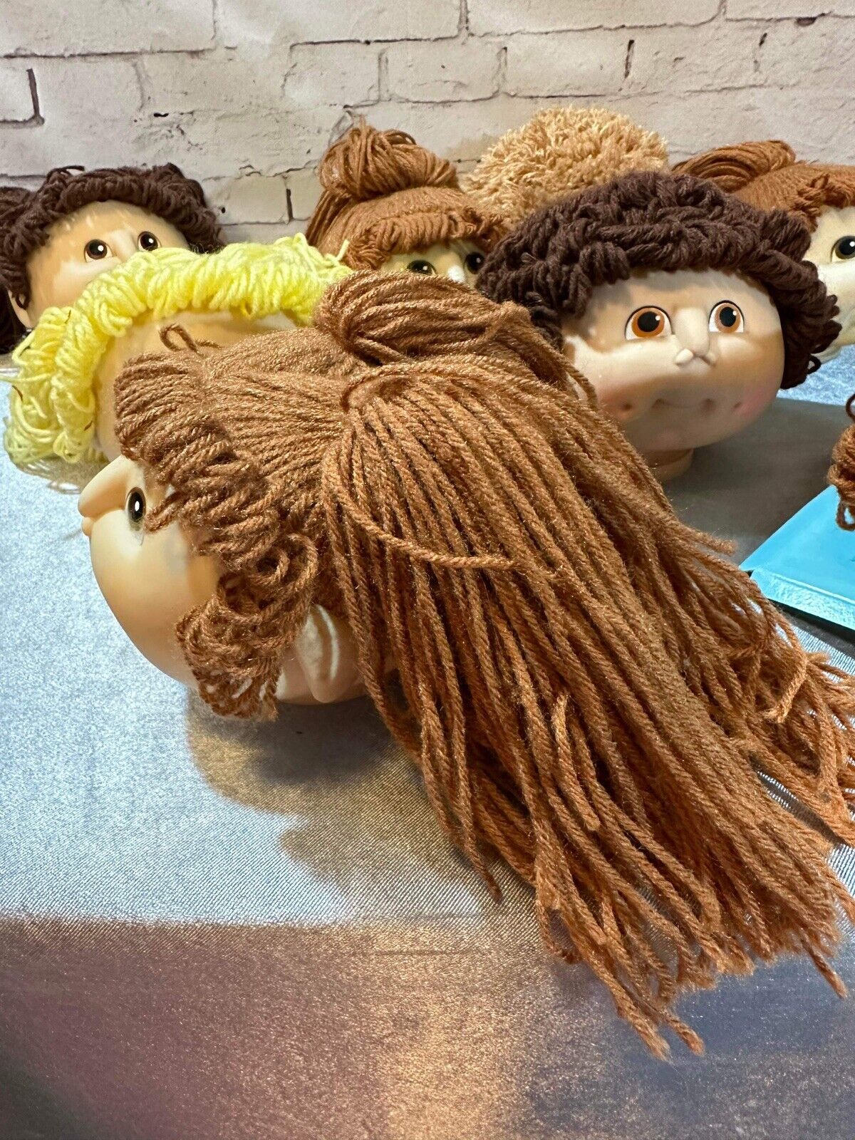 LOT of CABBAGE PATCH KID - BABY DOLL HEADS - 4.5 INCH VINTAGE 1984 VCTY
