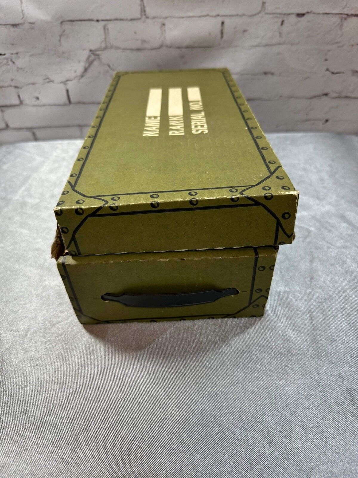 VINTAGE ORIGINAL HASBRO GI JOE CARDBOARD FOOT LOCKER STORAGE BOX 1964 1960s