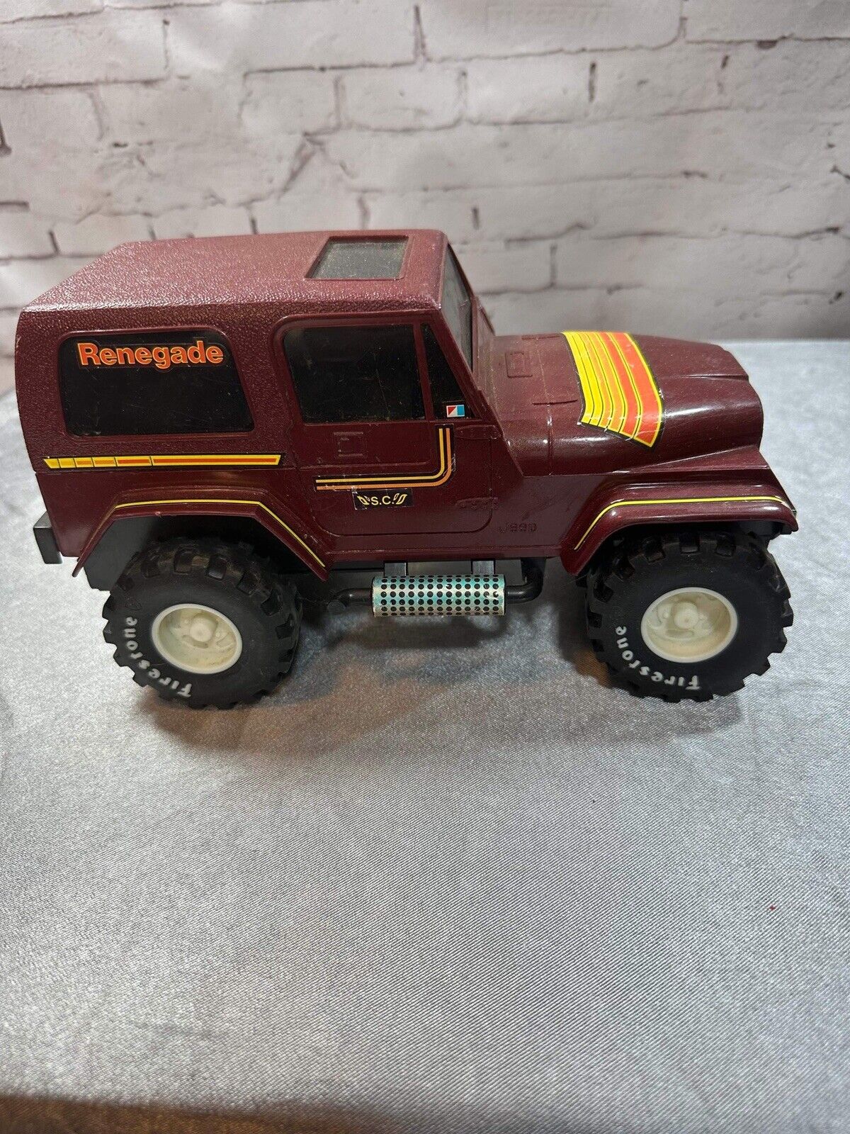 1984 Fisher Price Jeep Renegade Speed Commander