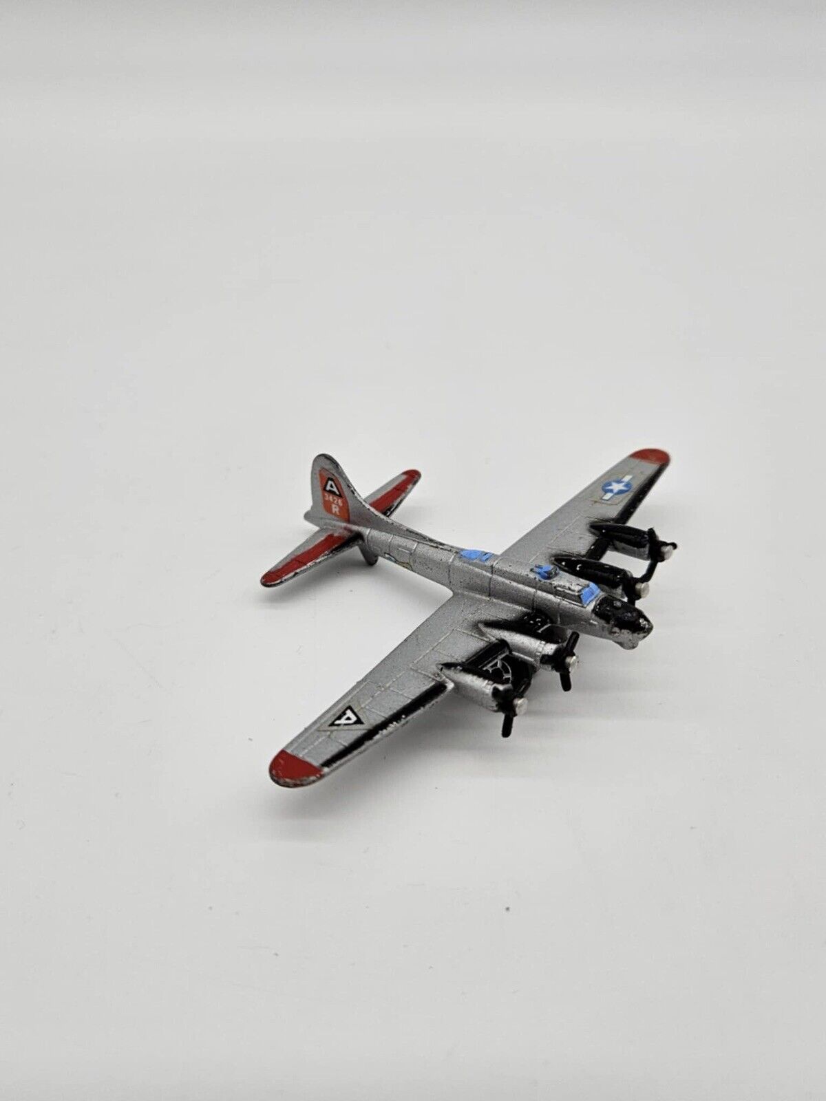 Vintage Tootsie Toy Air Force B-17 Bomber A 3426 R VTY