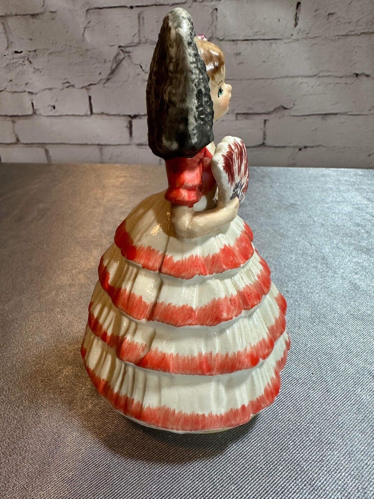 Vintage Sankyo Porcelain figurine Girl W/ Umbrella VFG