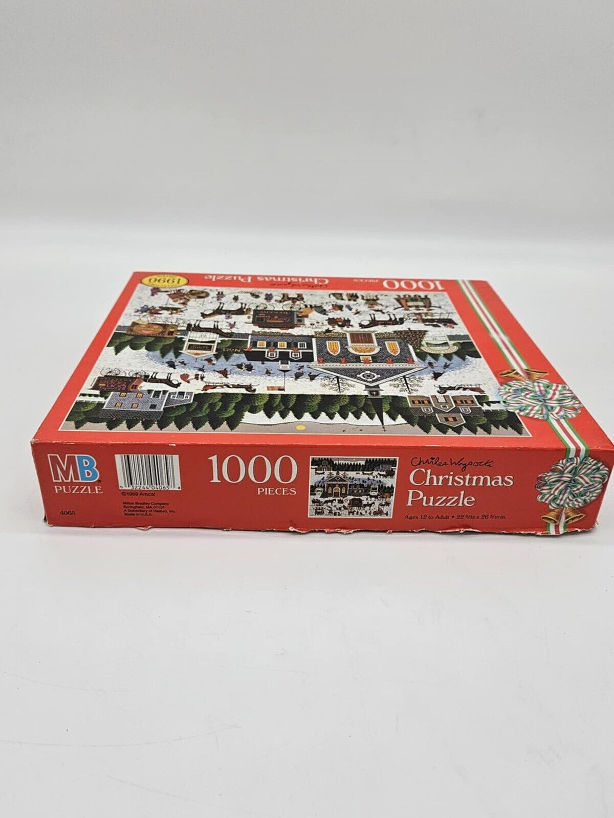 1989 Charles Wysocki's CHURCHYARD CHRISTMAS #4065 1000pc Puzzle COMPLETE