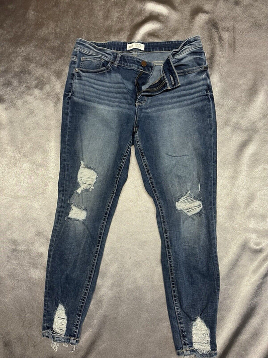 BKE Womens Jeans Sz 32 Payton Ankle Skinny Distressed WCLTH 001