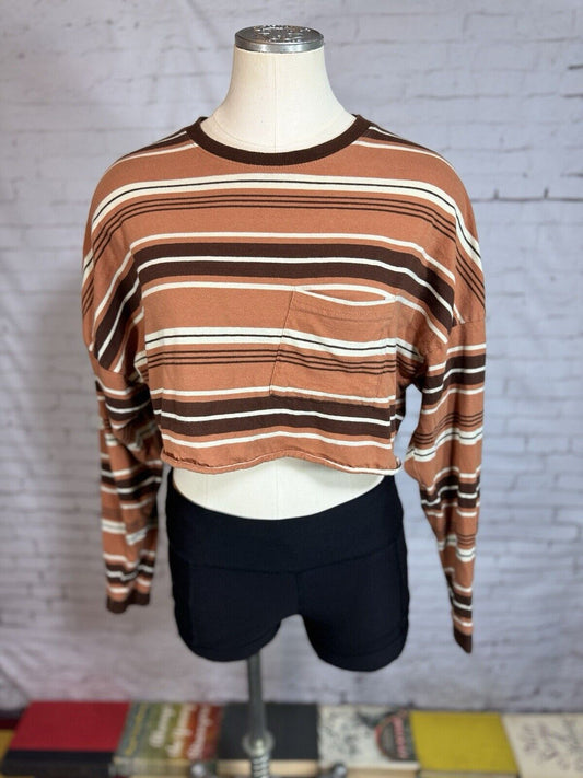 Women’s SZ XS Stripes Loose Fit Crop Top Long Sleeved Shirt