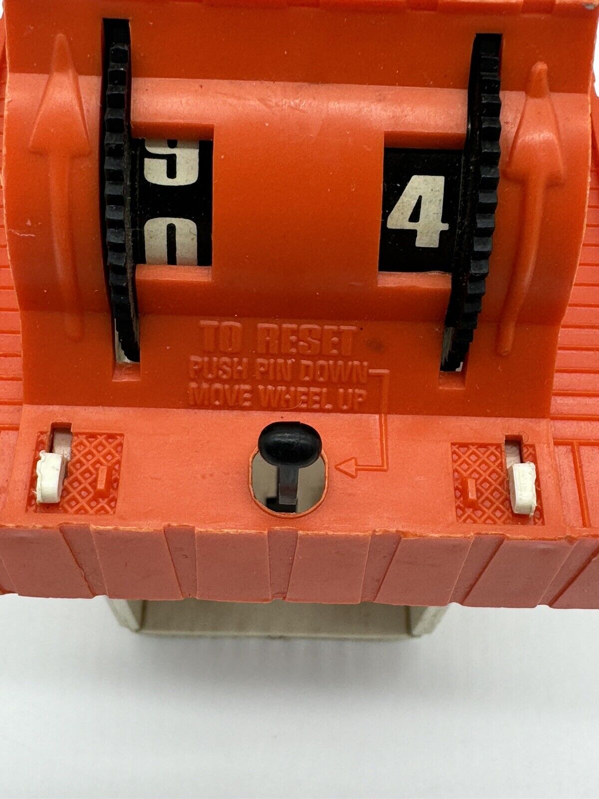 Vintage 1968 Hot Wheels Automatic Lap Counter VTY 005