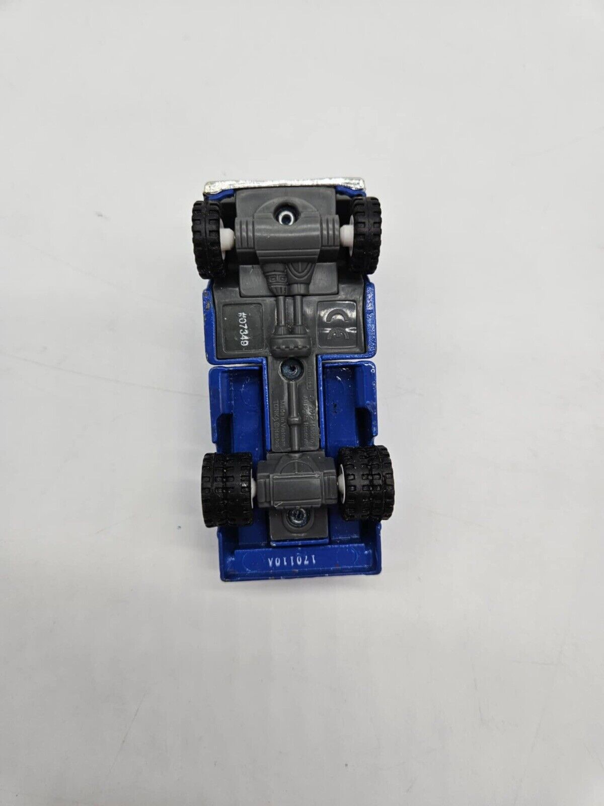 2012 HASBRO Funrise-1/65 Diecast Blue Tonka Mini Pick Up Truck B17