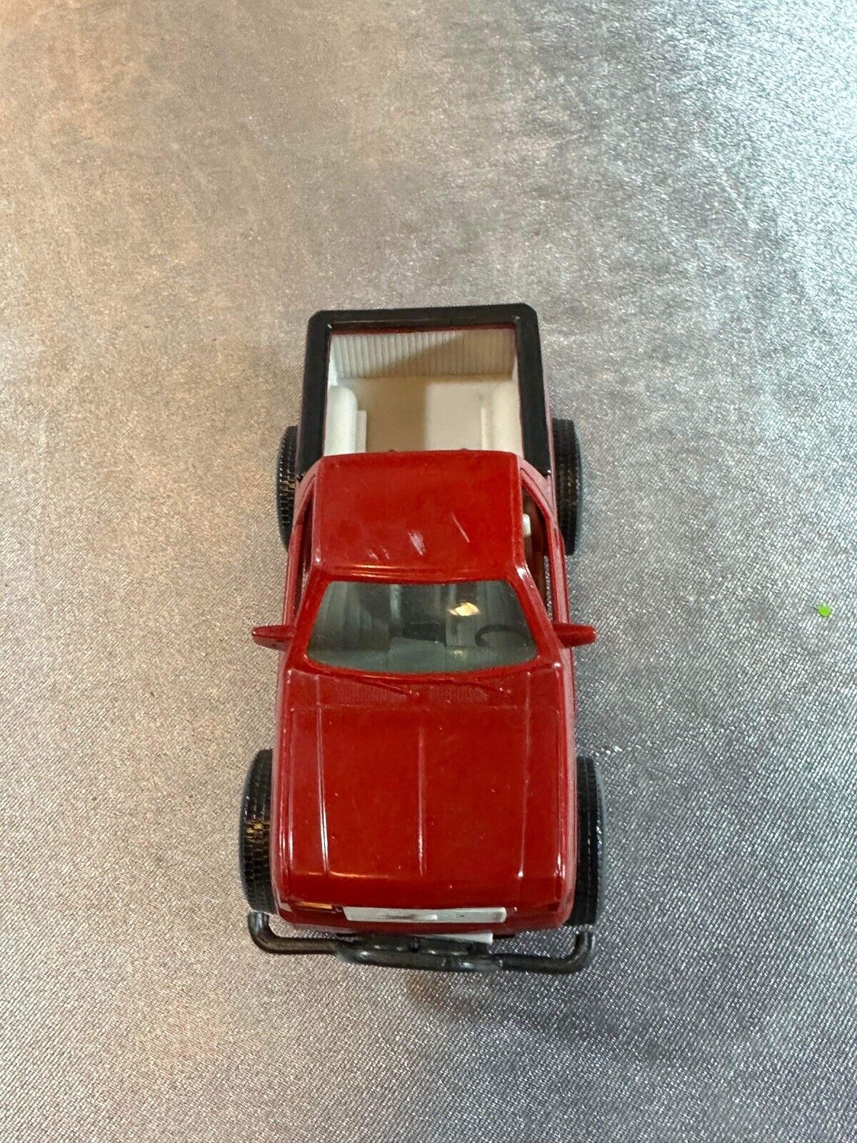 2014 Chevrolet Silverado Truck 2"H X 4" L Diecast Red VTY