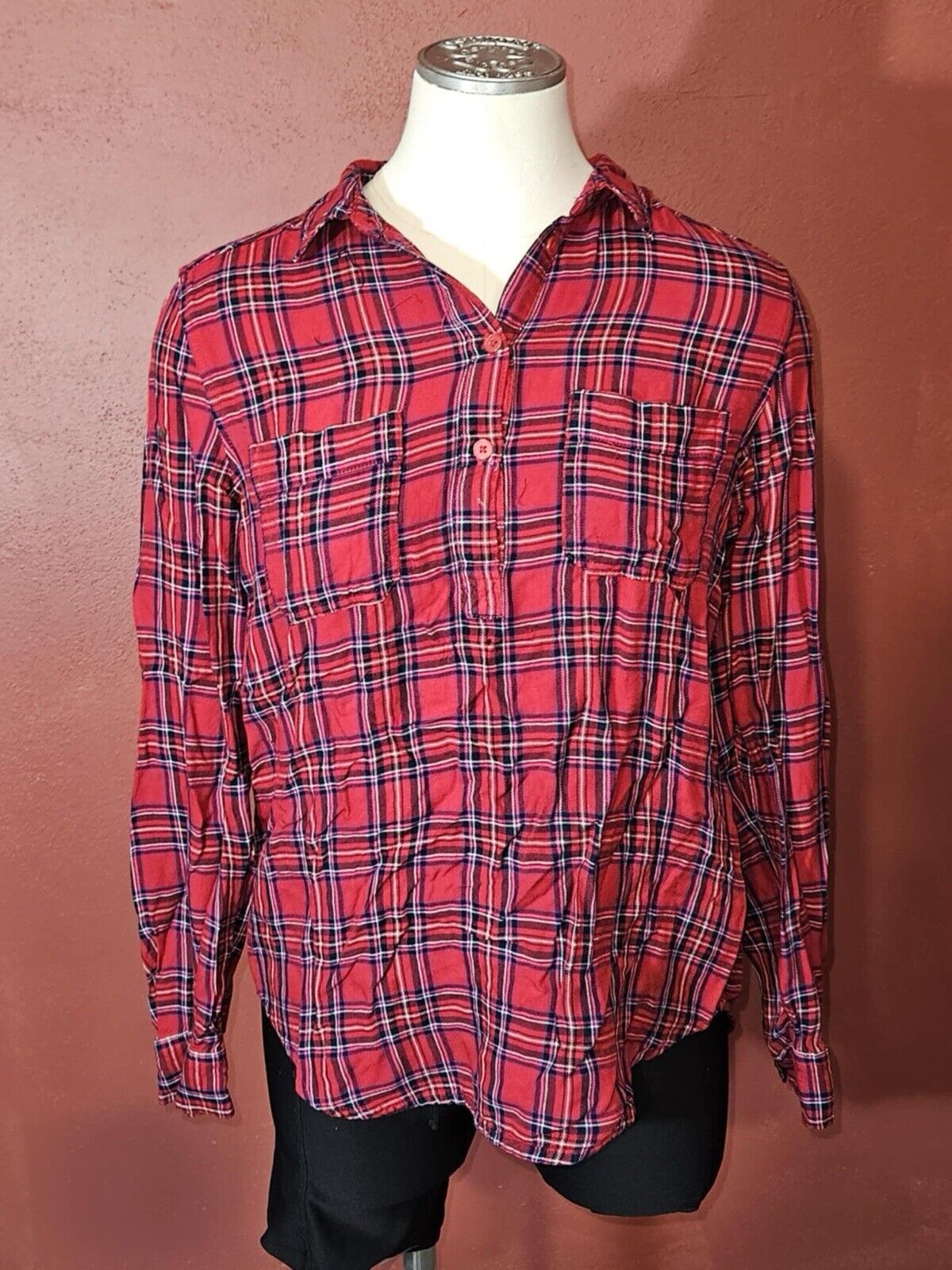 Universal Thread Flannel Shirt Womens S ~ Red Plaid Long Sleeve Popover WCLTH