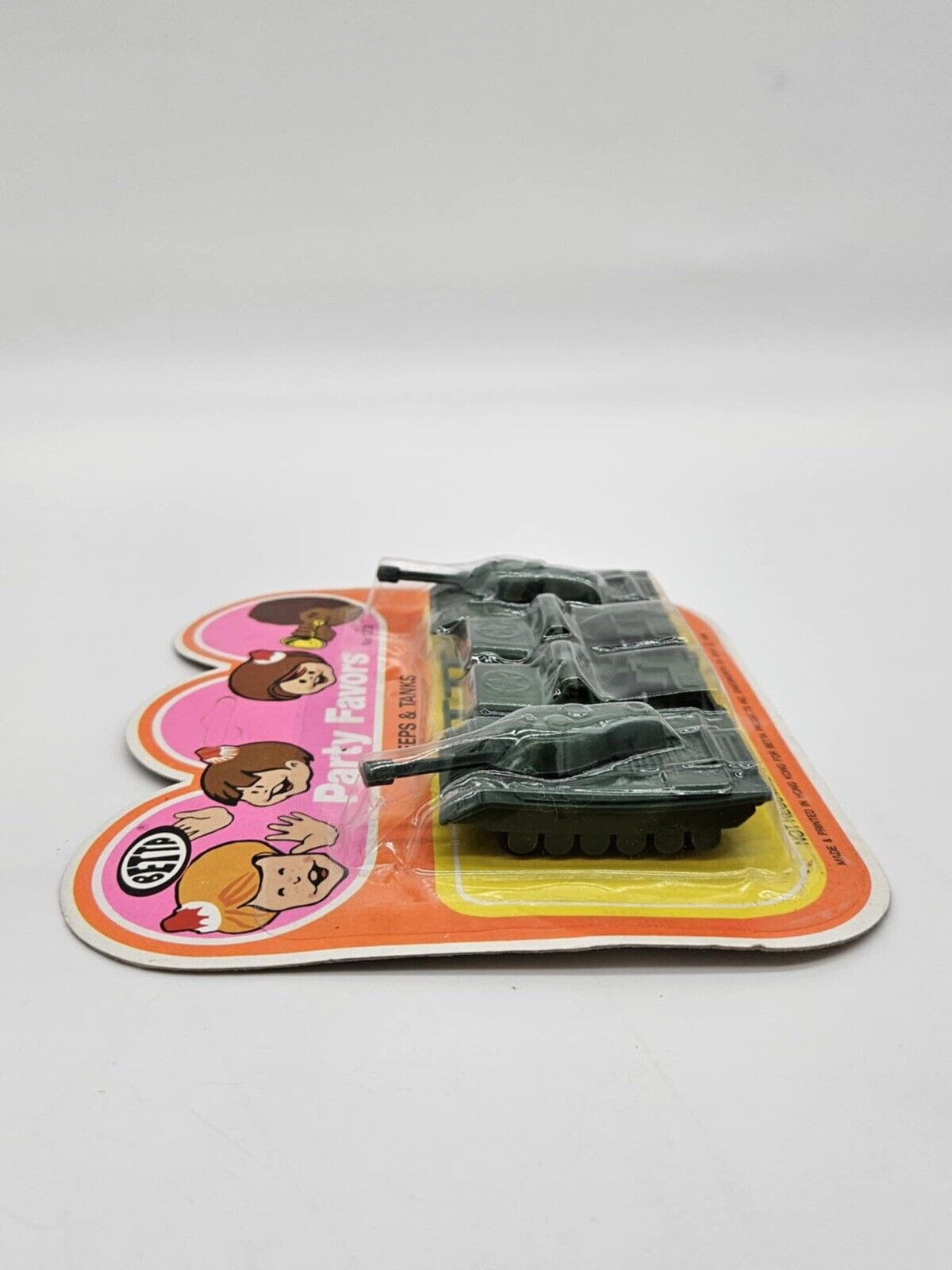 VINTAGE 1977 Betta Toys Kids Party Favors Sealed Lot of 2 Jeeps & Tanks VTY