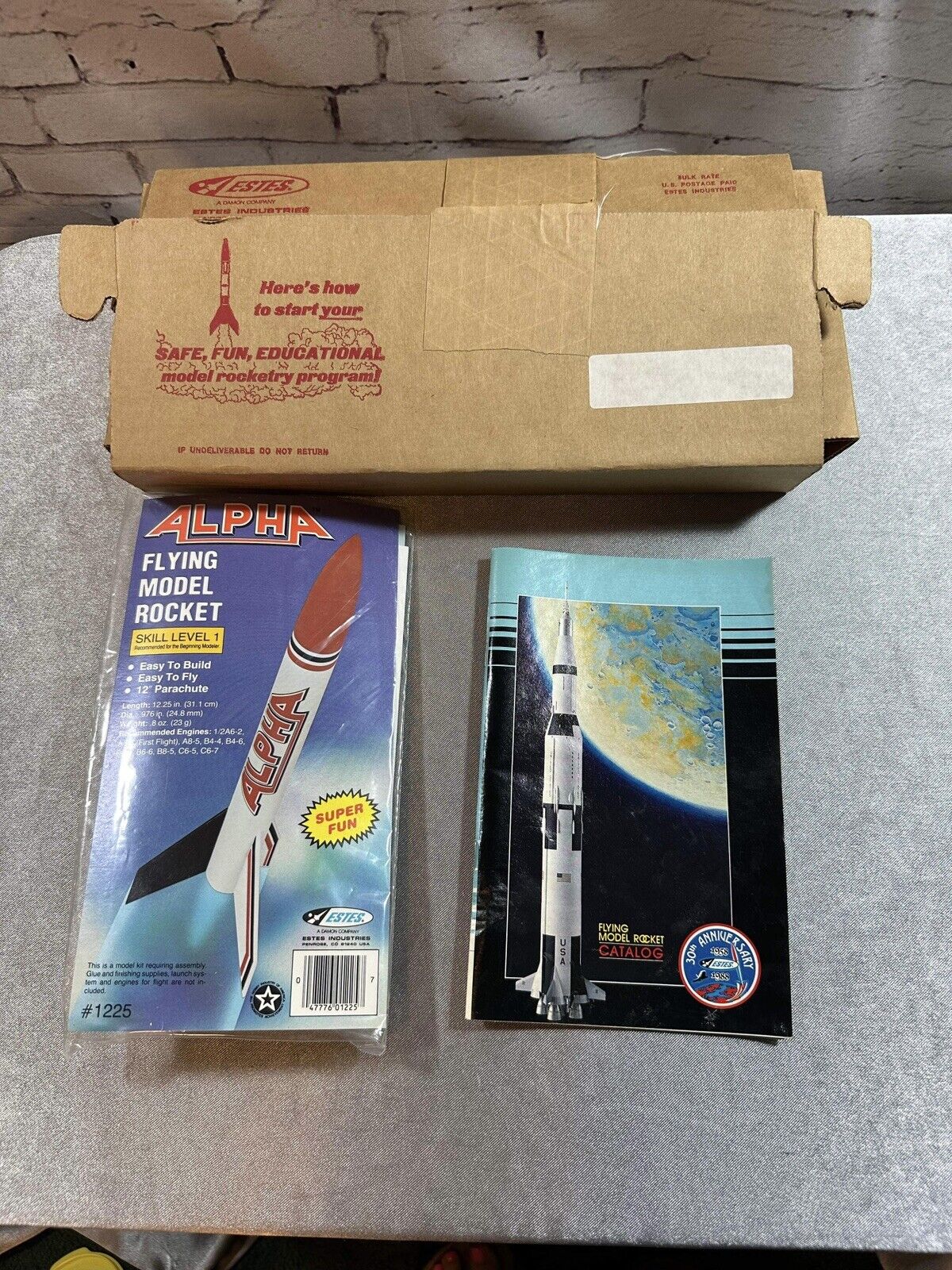 1980s Estes Rocketry Alpha Flying Rocket Model *NEW IN BOX* Vintage Kits