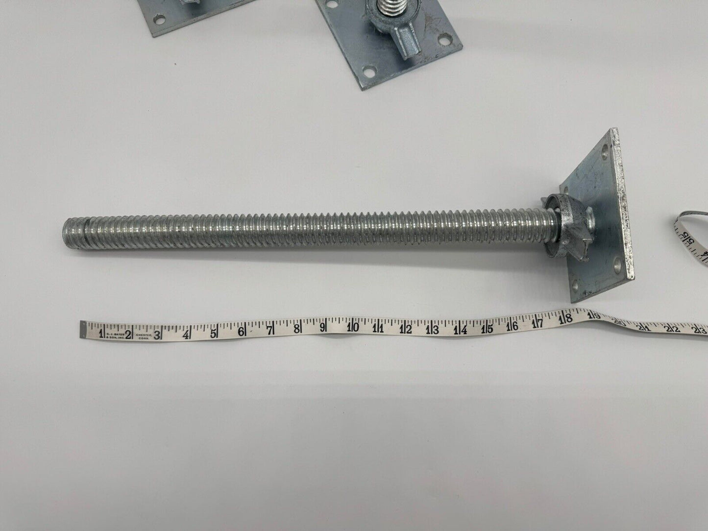 4 Pack 18” Adjustable Leveling Jack Solid Screw Jacks with Base Plate