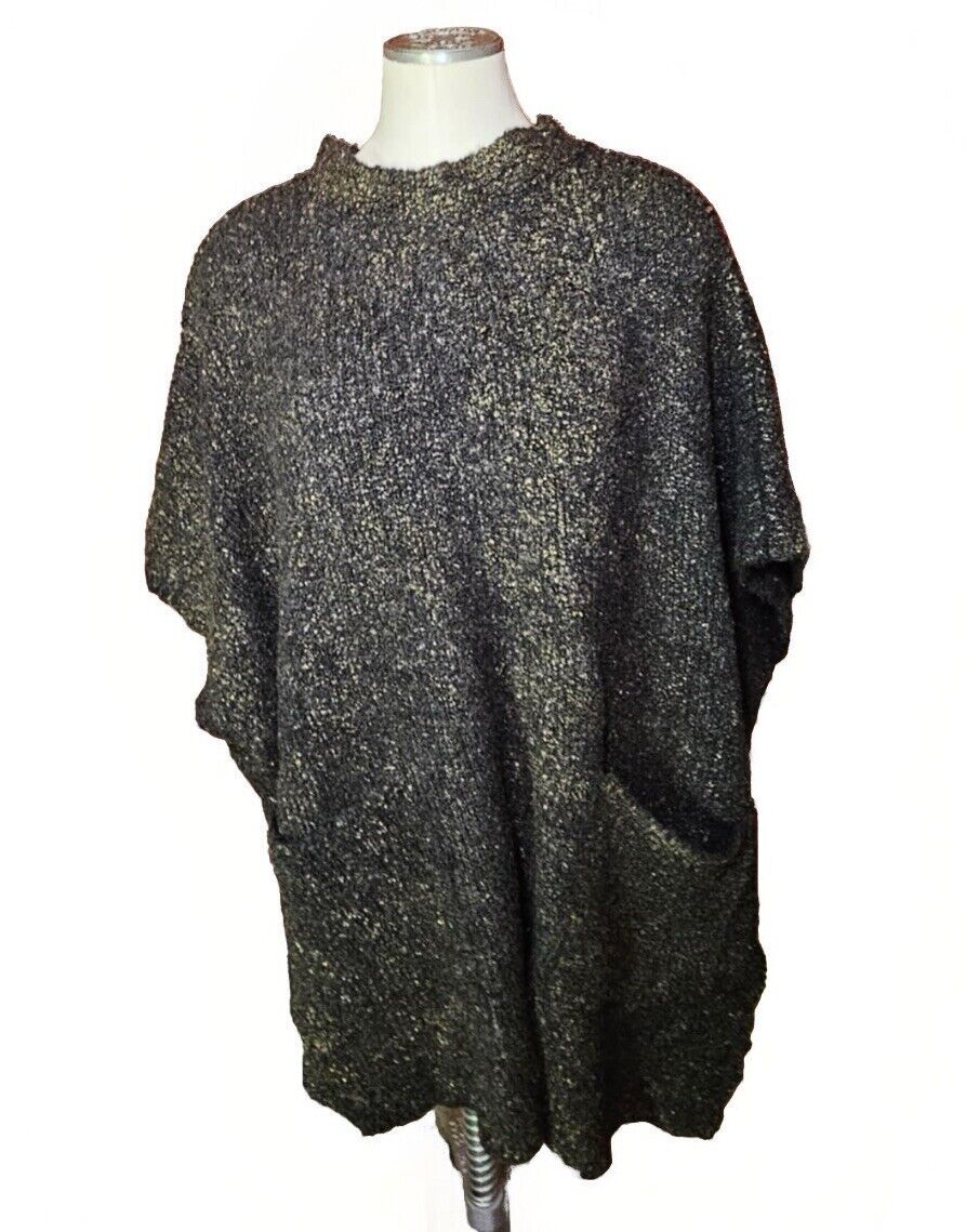 ALEMBIKA OVERSIZED THICK GRAY SWEATER PONCHO ~ Sz Small