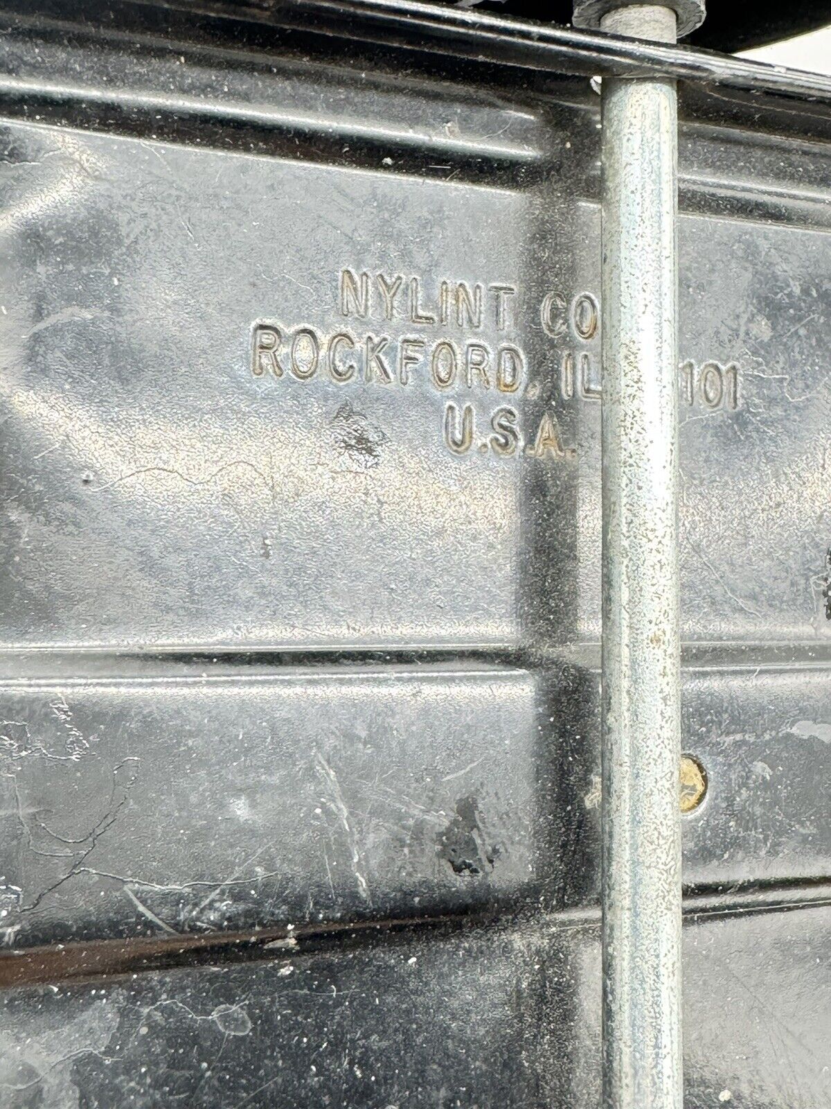 VINTAGE NYILNT METAL SHORT & LOW FLAT BED TRAILER