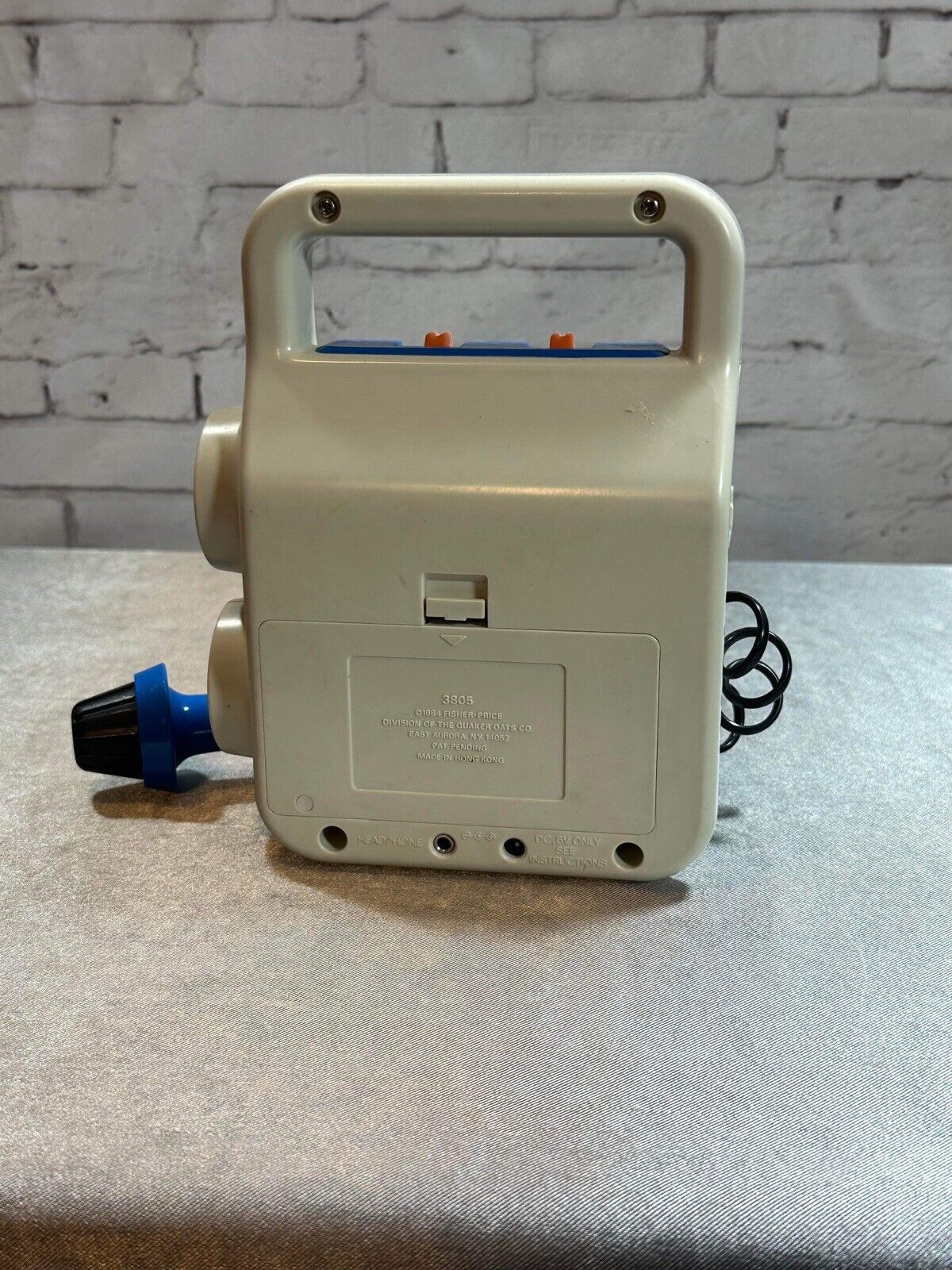 VINTAGE 1984 FISHER-PRICE 3805 SING ALONG AM/FM RADIO VTY