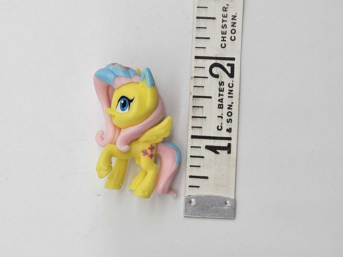 My Little Pony Unicorn Party Celebration set 1.5" blind bags G4.5 ~ FLUTTERSHY