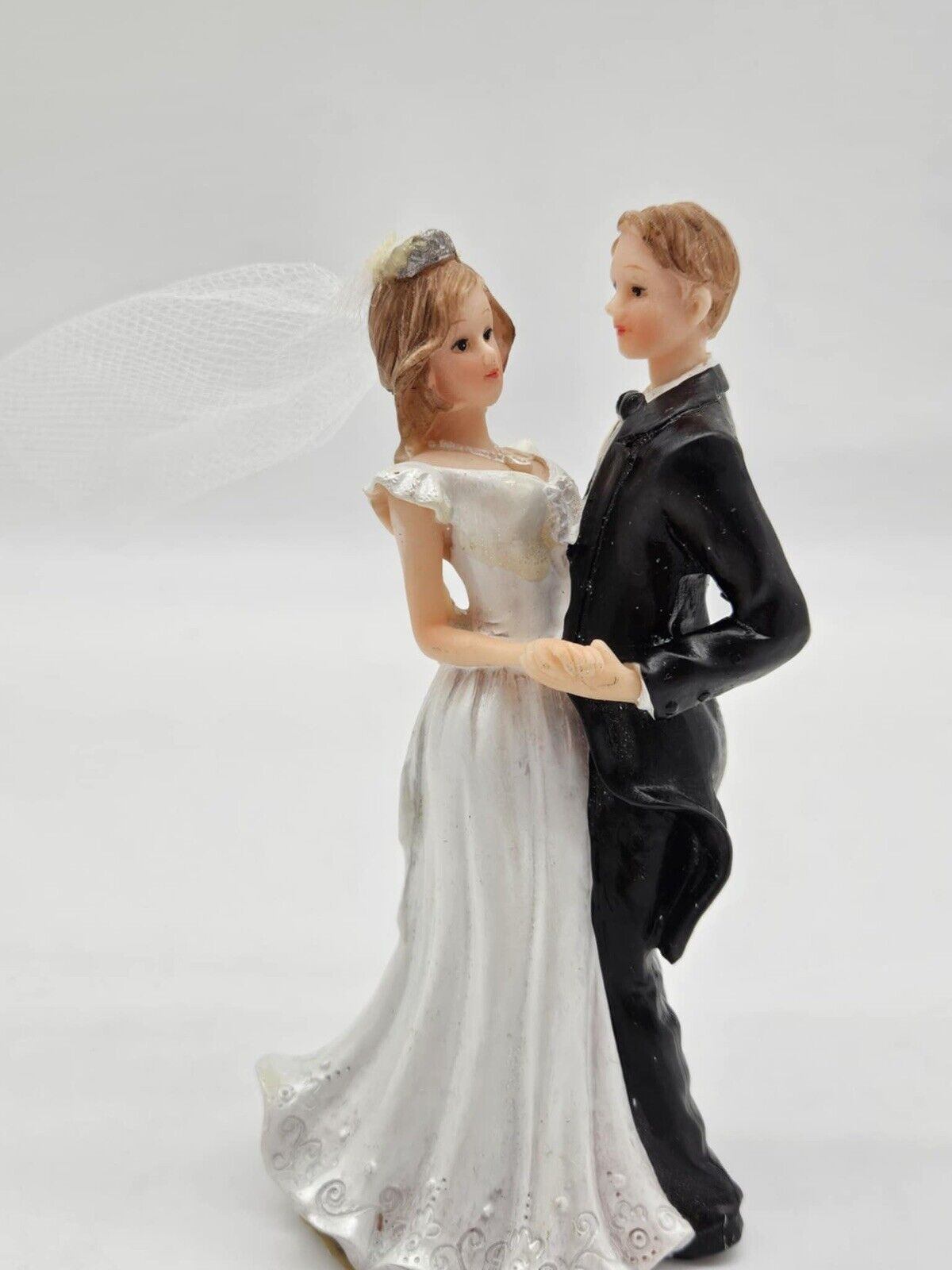 Vintage Romantic Groom Bride Resin Figurine Cake Topper Wedding