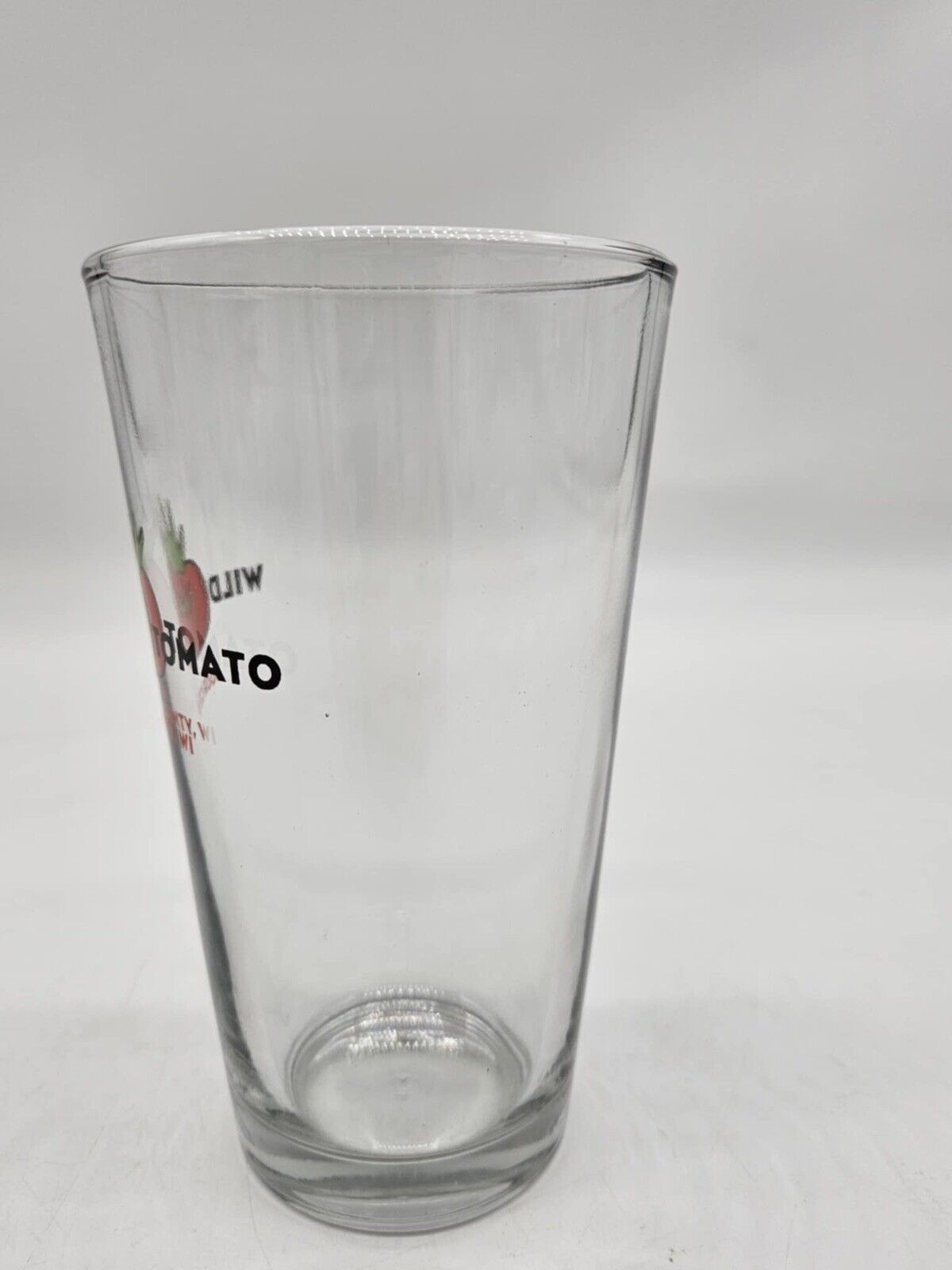 WILD TOMATO DOOR COUNTY, WI PINT GLASS