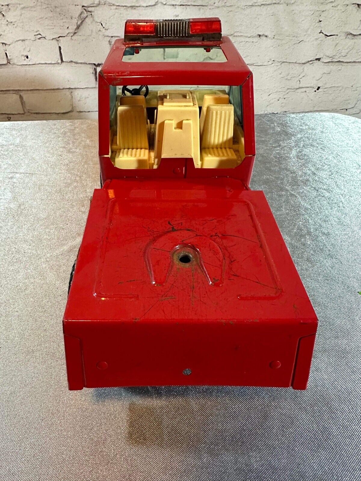 VNT Nylint Metal Muscle No. 5 Fire Engine Truck CAB ONLY. NO TRAILER 1980'S VTY