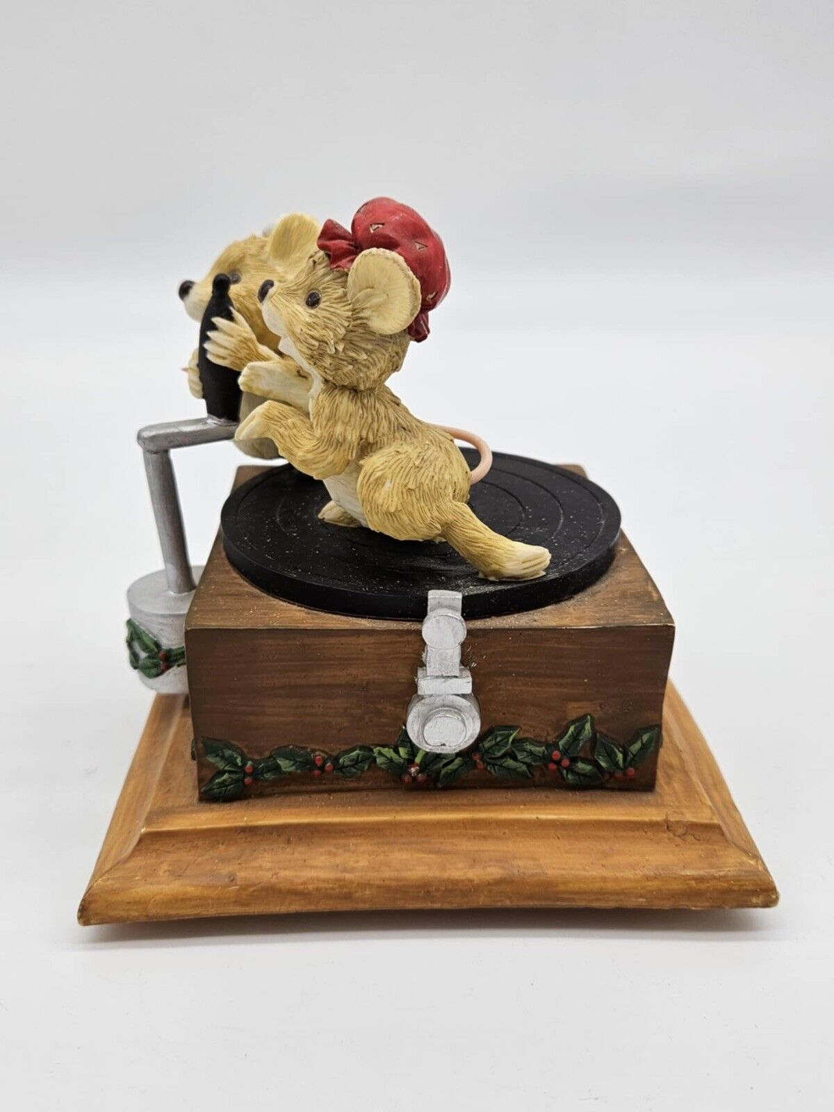 Christmas Mice on Victrola Musical Plays 3 Blind Mice