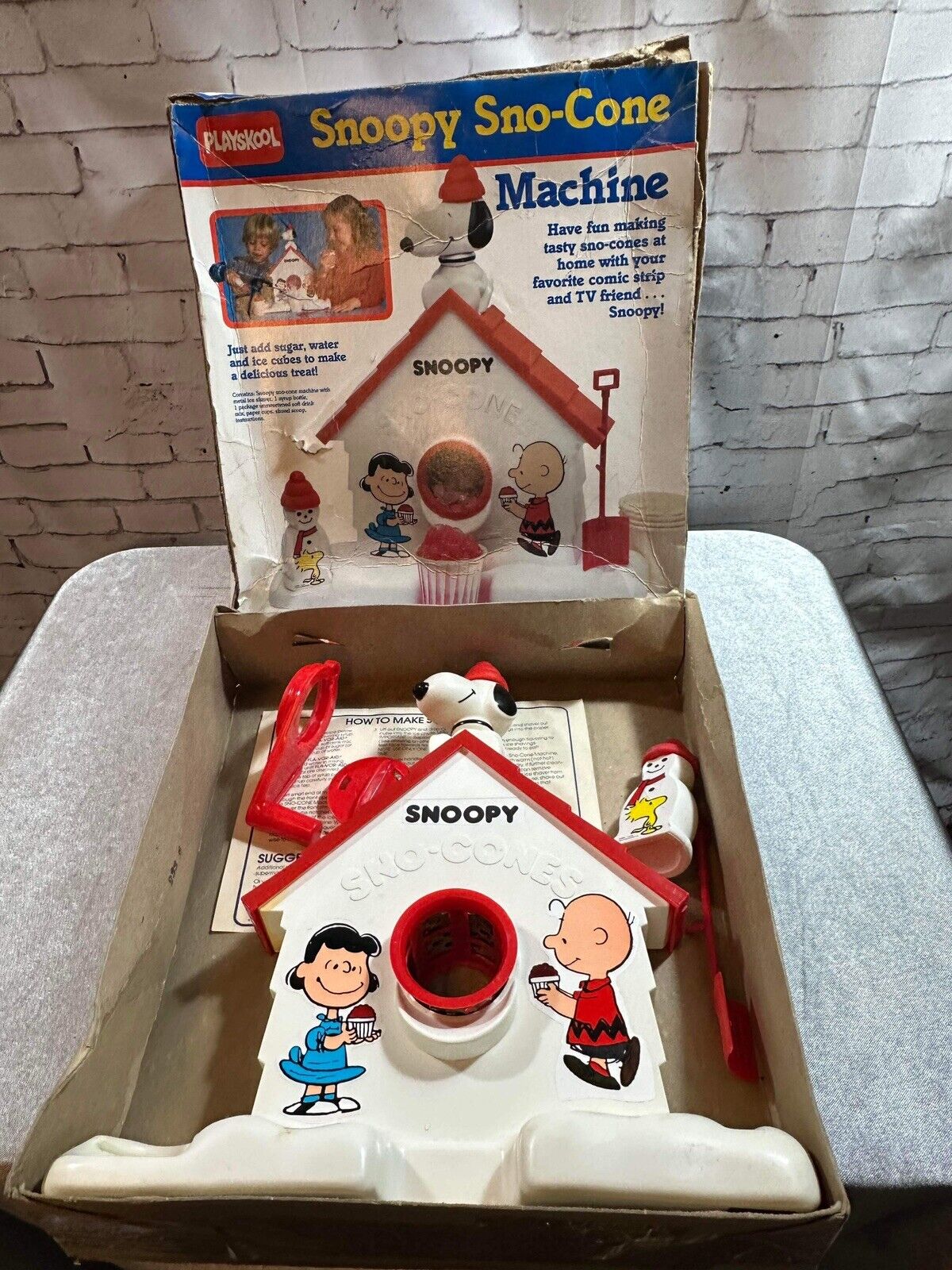 1980's Playskool Snoopy Sno-Cone Machine w/ Original Box Vtg Peanuts Themed Toy