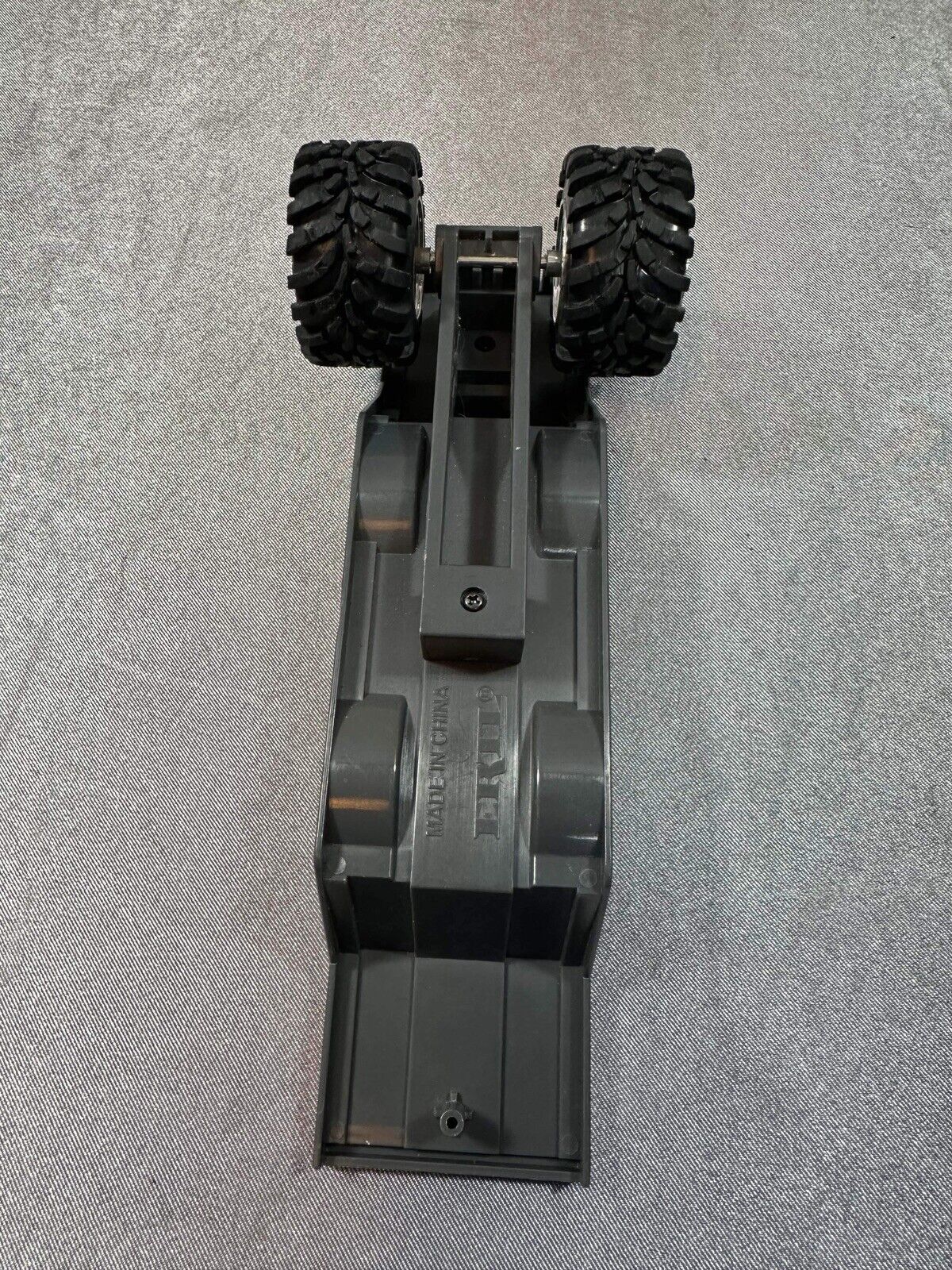 Ertl Monster Truck Plastic Trailer 9 " long x 2 1/4" wide x 2/1/4" high VTY
