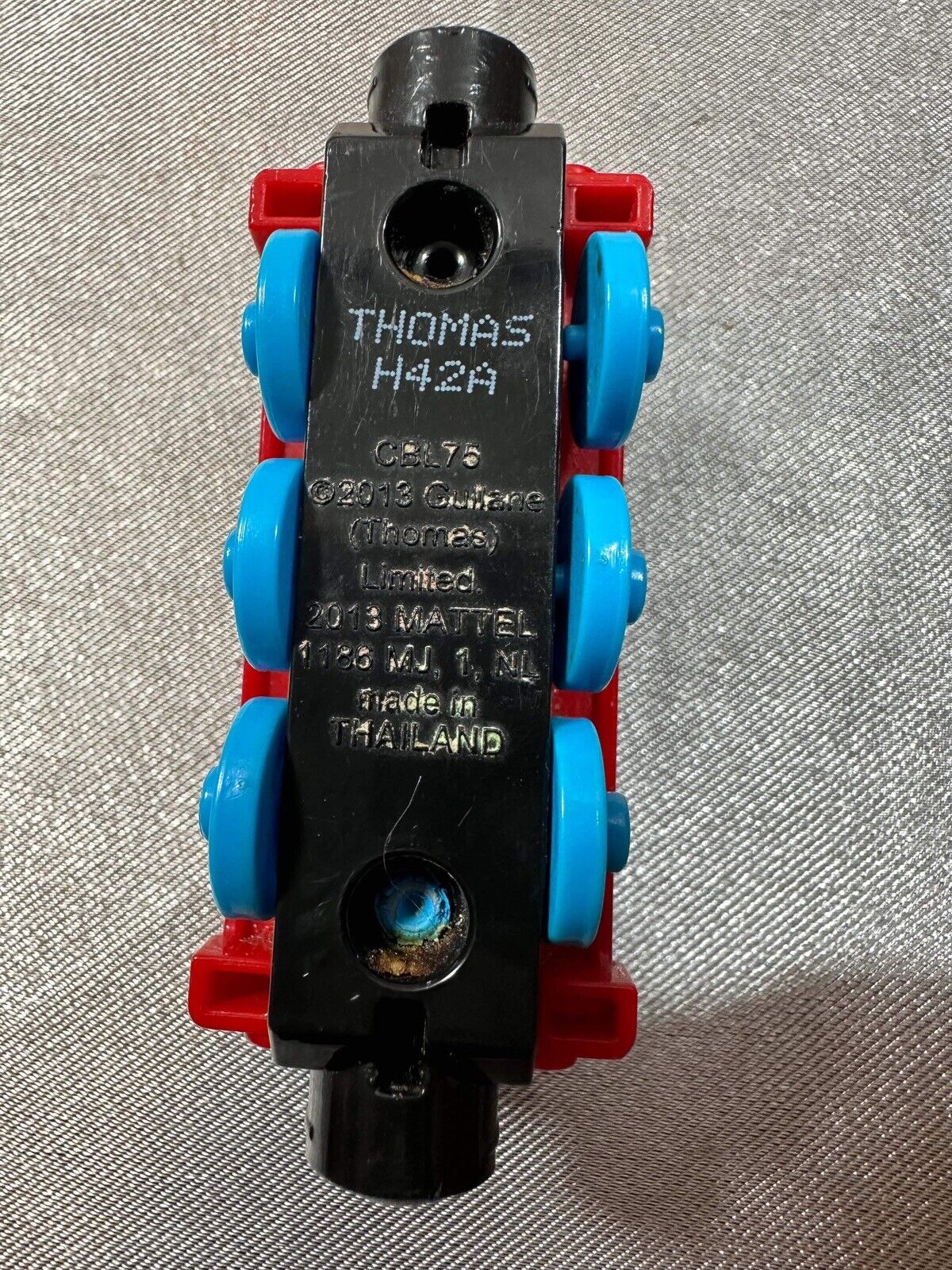 Thomas & Friends Thomas 2002 Take N Play Along Train Tank Engine Diecast Metal