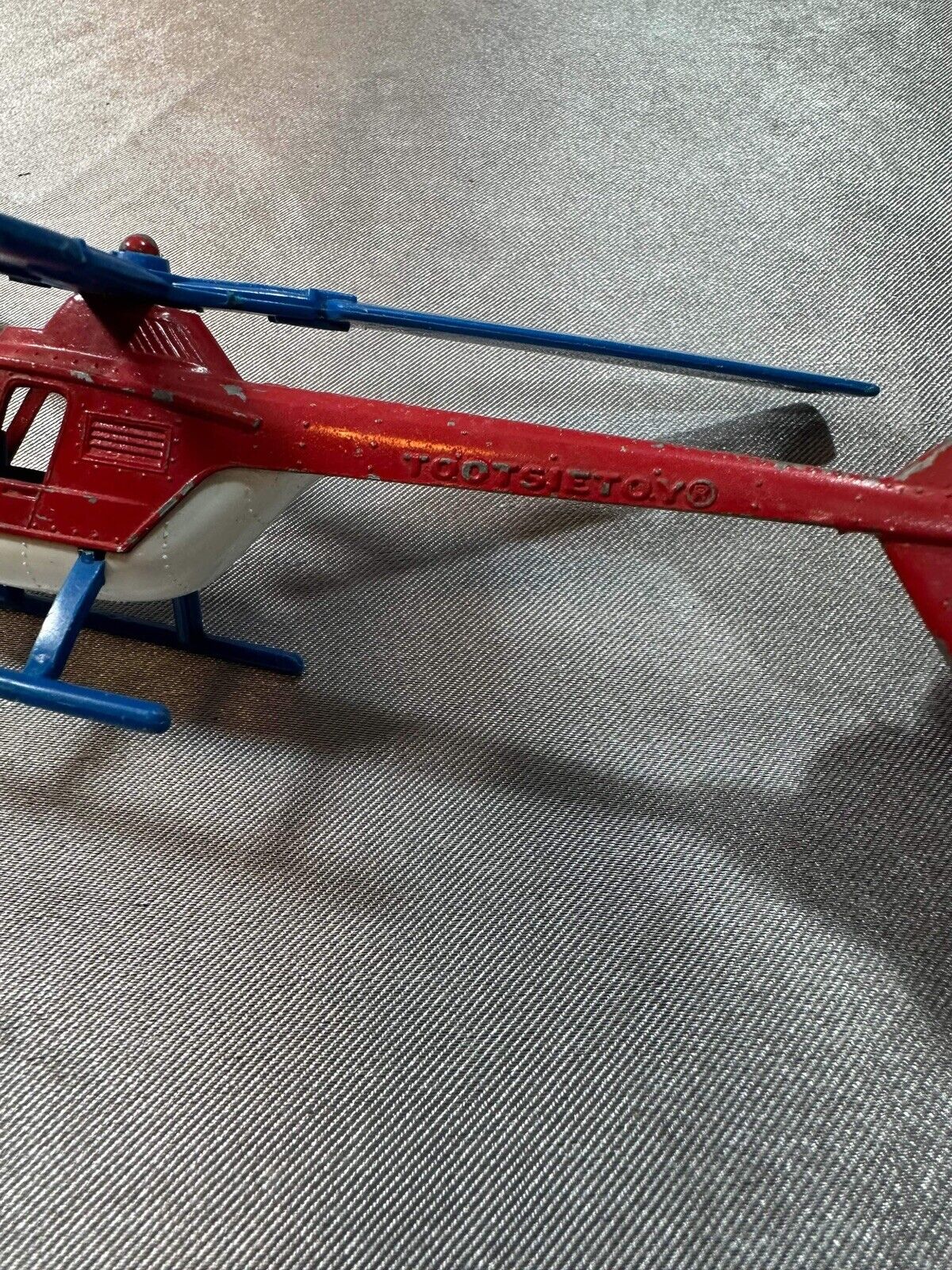Rare Vintage TOOTSIE TOY Helicopter White & Blue Seats/ Landing Gear VTY 002