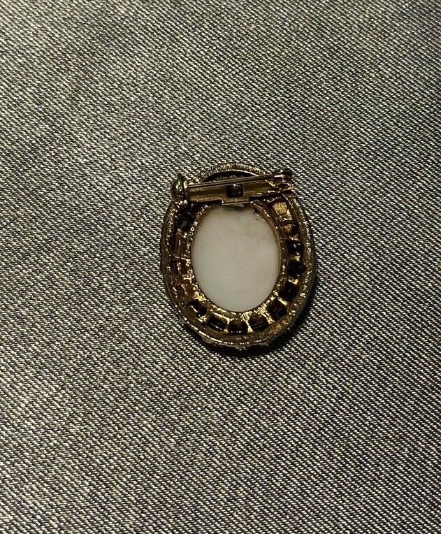 Hand Painted Porcelain Brooch Oval Floral Vintage Pin Coquette Cottage VJWL
