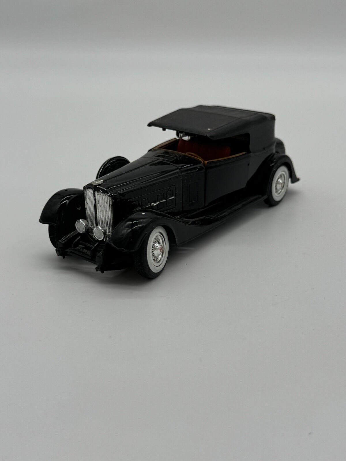 Anson 1934 Packard V-12 Twelve Vintage 1:27 Scale Die-cast Car Incomplete 005