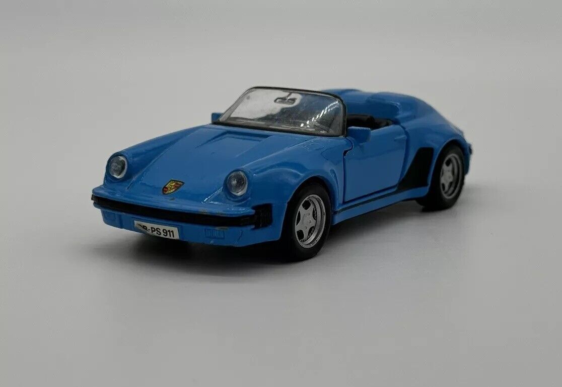Maisto Porsche 911 Speedster 1:38 Scale Diecast Replica Model Blue Car CTY 006
