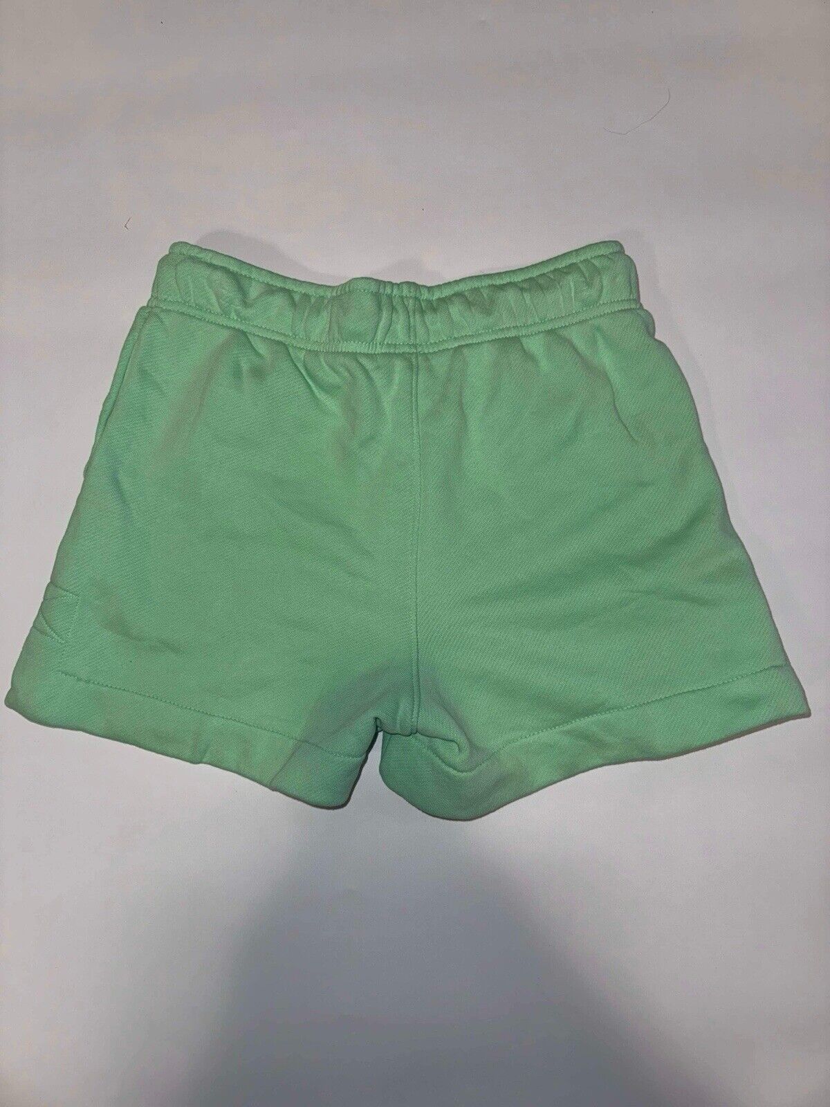 Women’s Short High Rise Pull On Size Small Universal Thread Womens Color Green