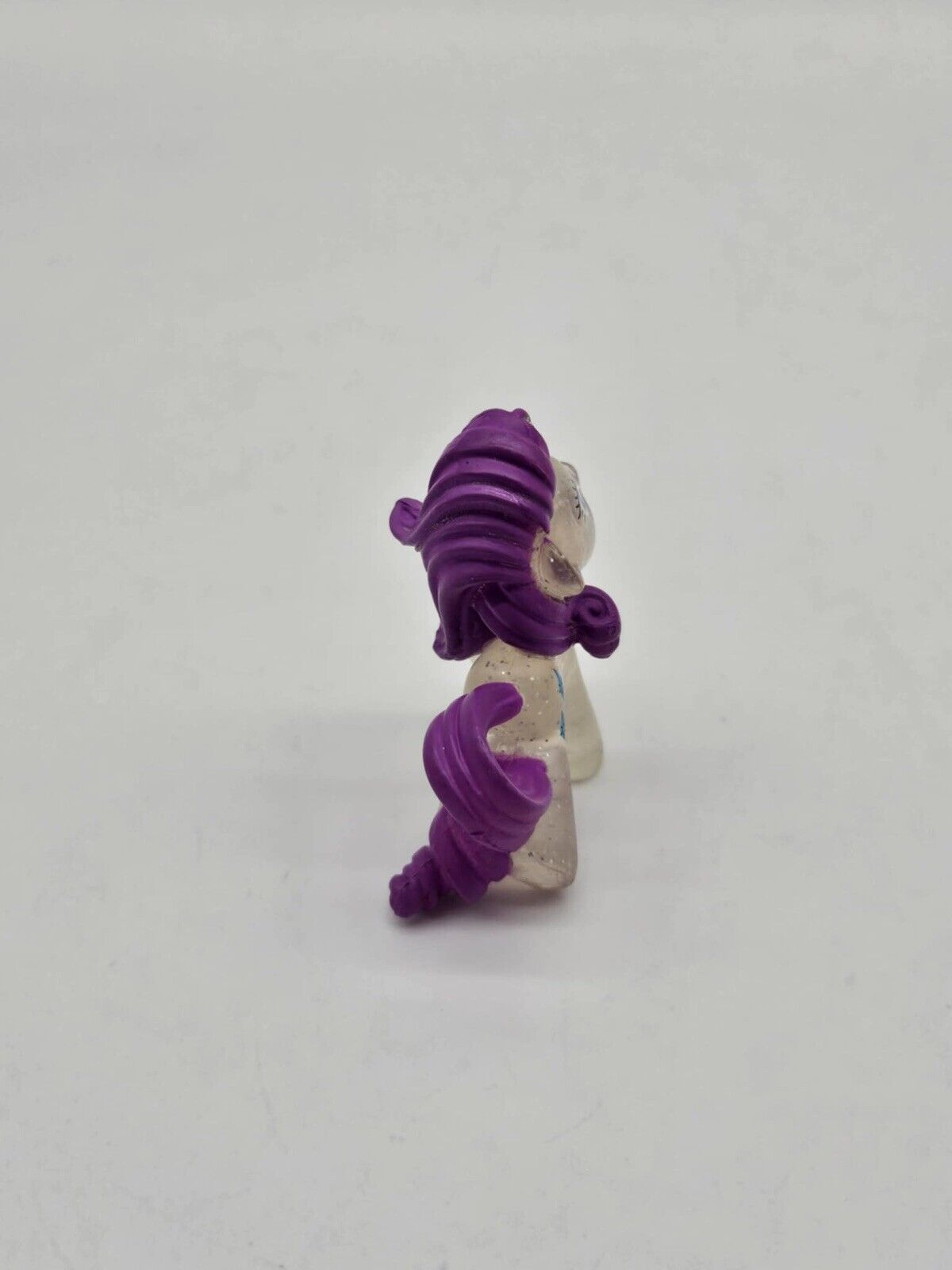 My Little Pony (G4) MLP FiM transparent Rarity Blind Bag wave 7 mini figure 2”