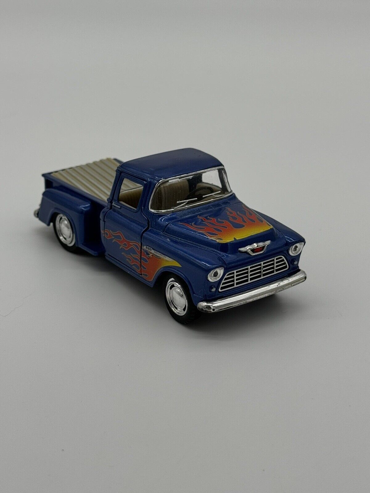 1955 Blue Chevrolet Stepside Pickup Ute w/ Flames 1:32 Scale Die-Cast Model 006
