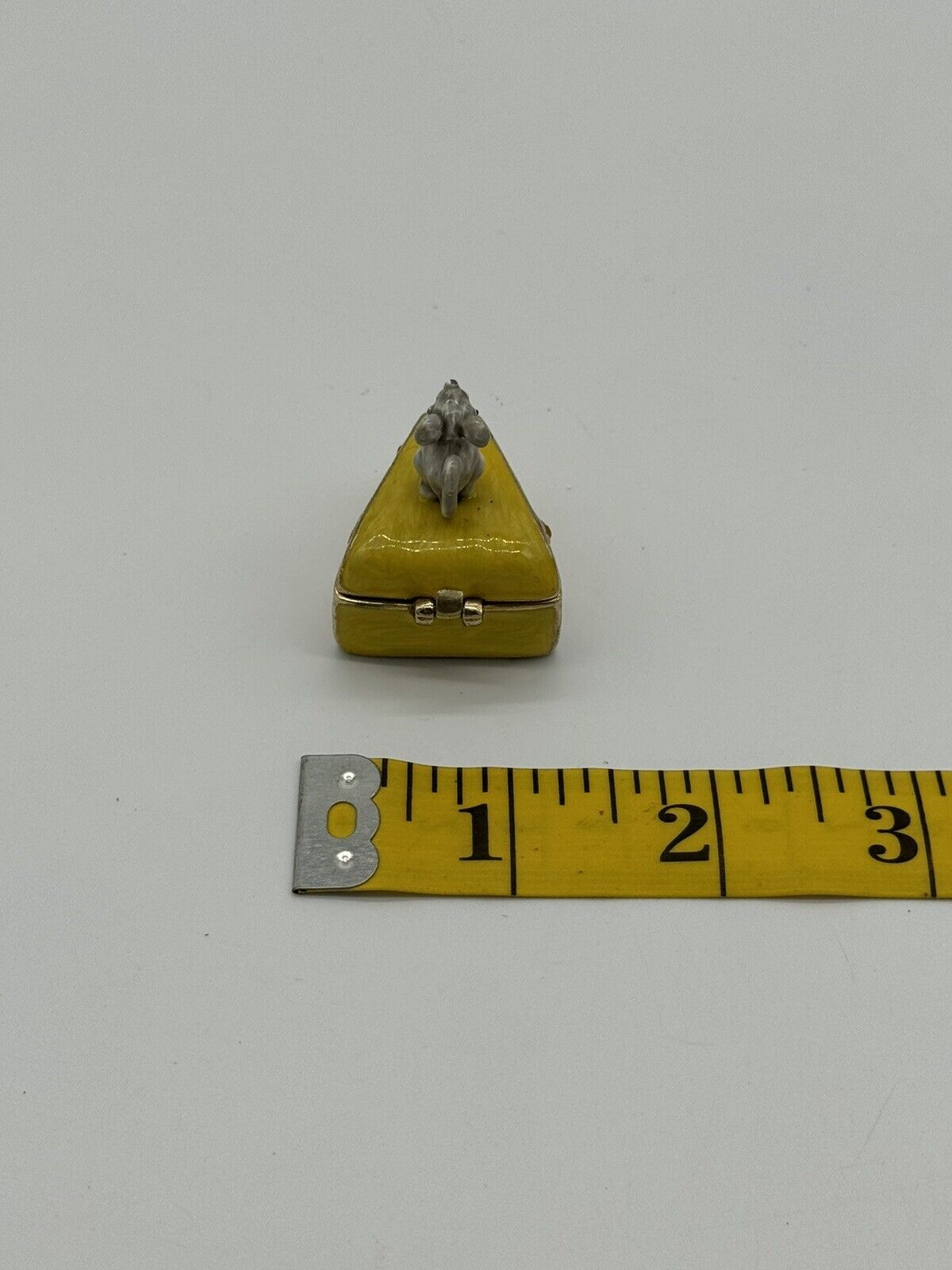 MONET "Mouse w Cheese Slice" Collectible Enamel Keepsake Trinket Box TNO 006