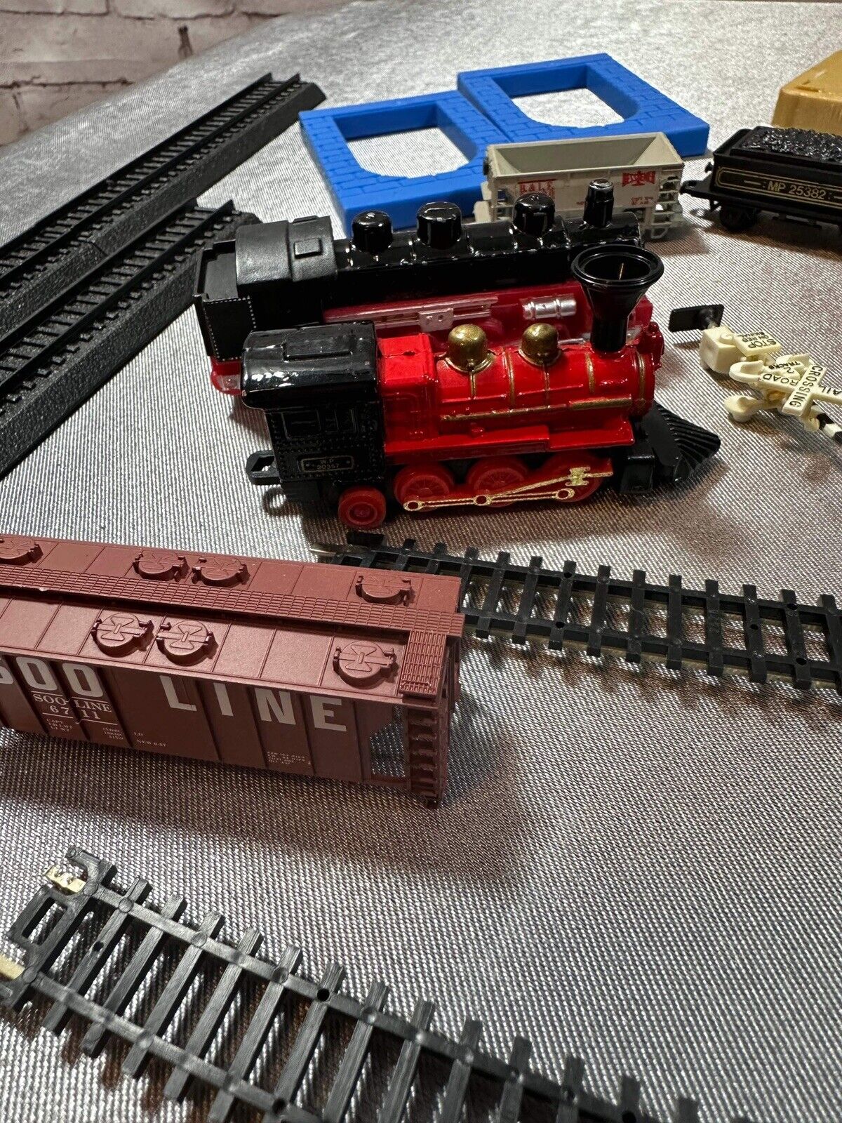 Old Vintage Train Set Mixed Lot - Tyco-Kit, Soma & More VCTY 004