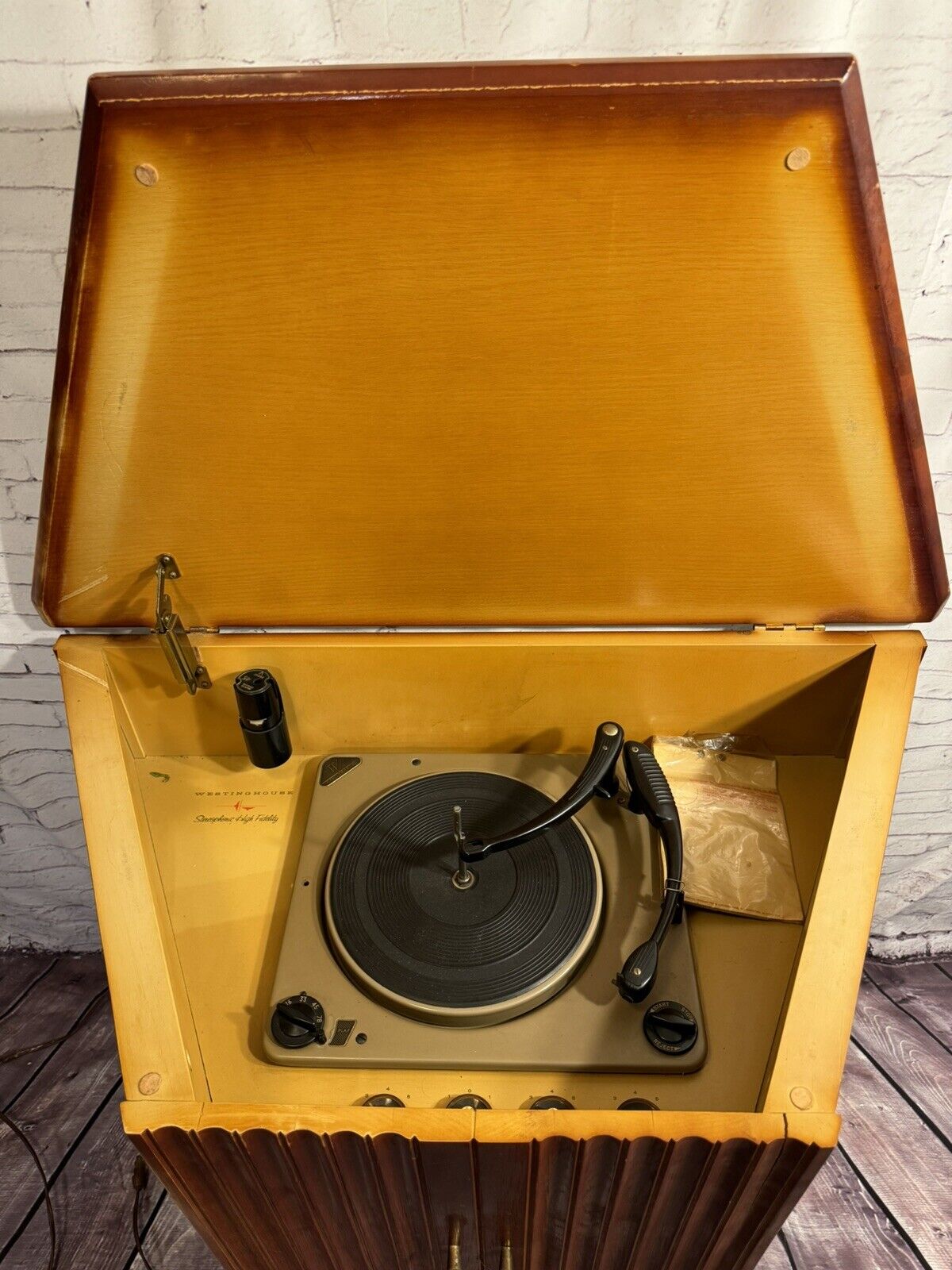 50s WORKING Mid Century Westinghouse Record Player Turntable Diamond VFRN