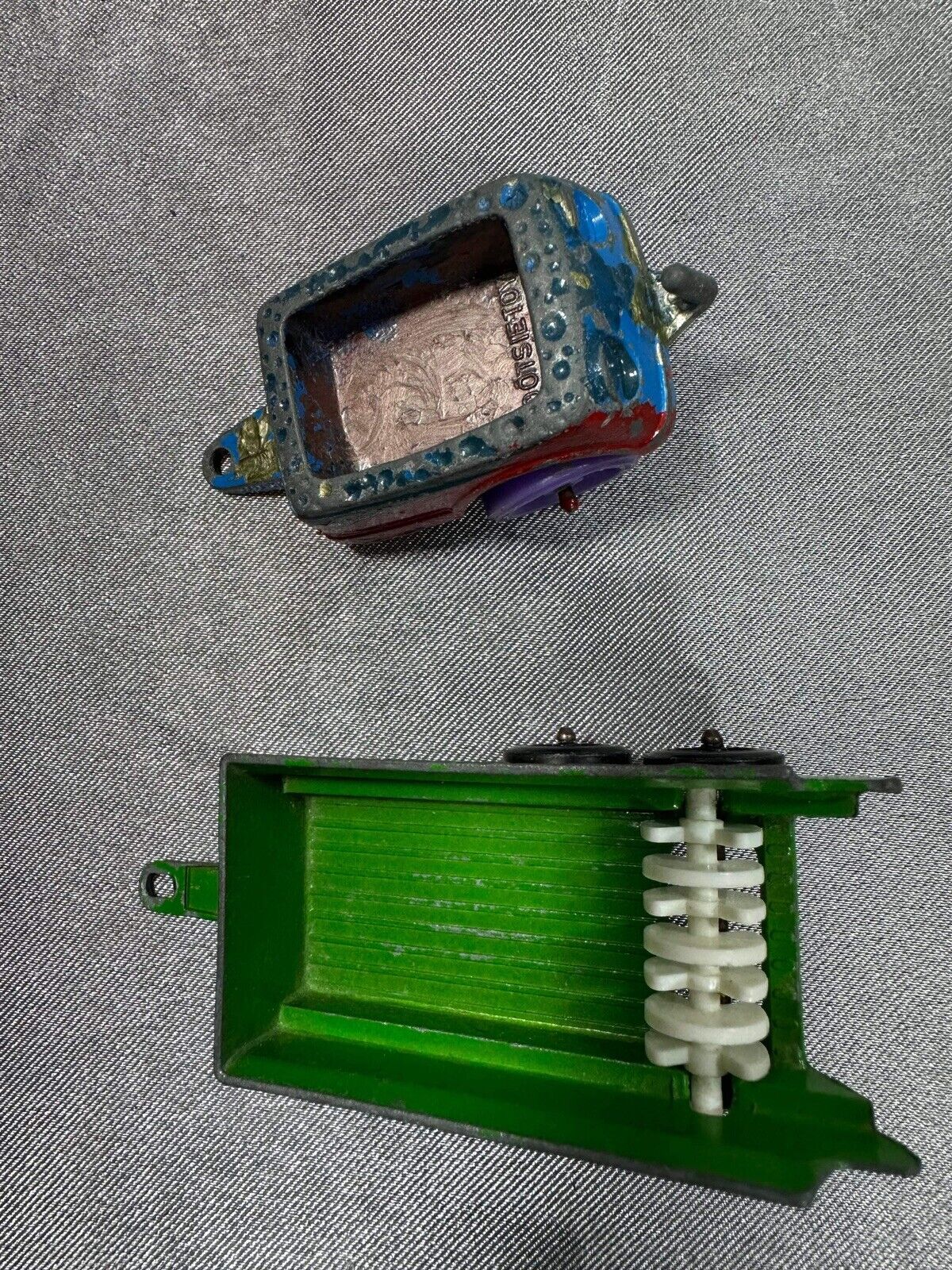 VTG TOOTSIE FARM IMPLEMENTS. Hay Wagon And More. Playset. VTY
