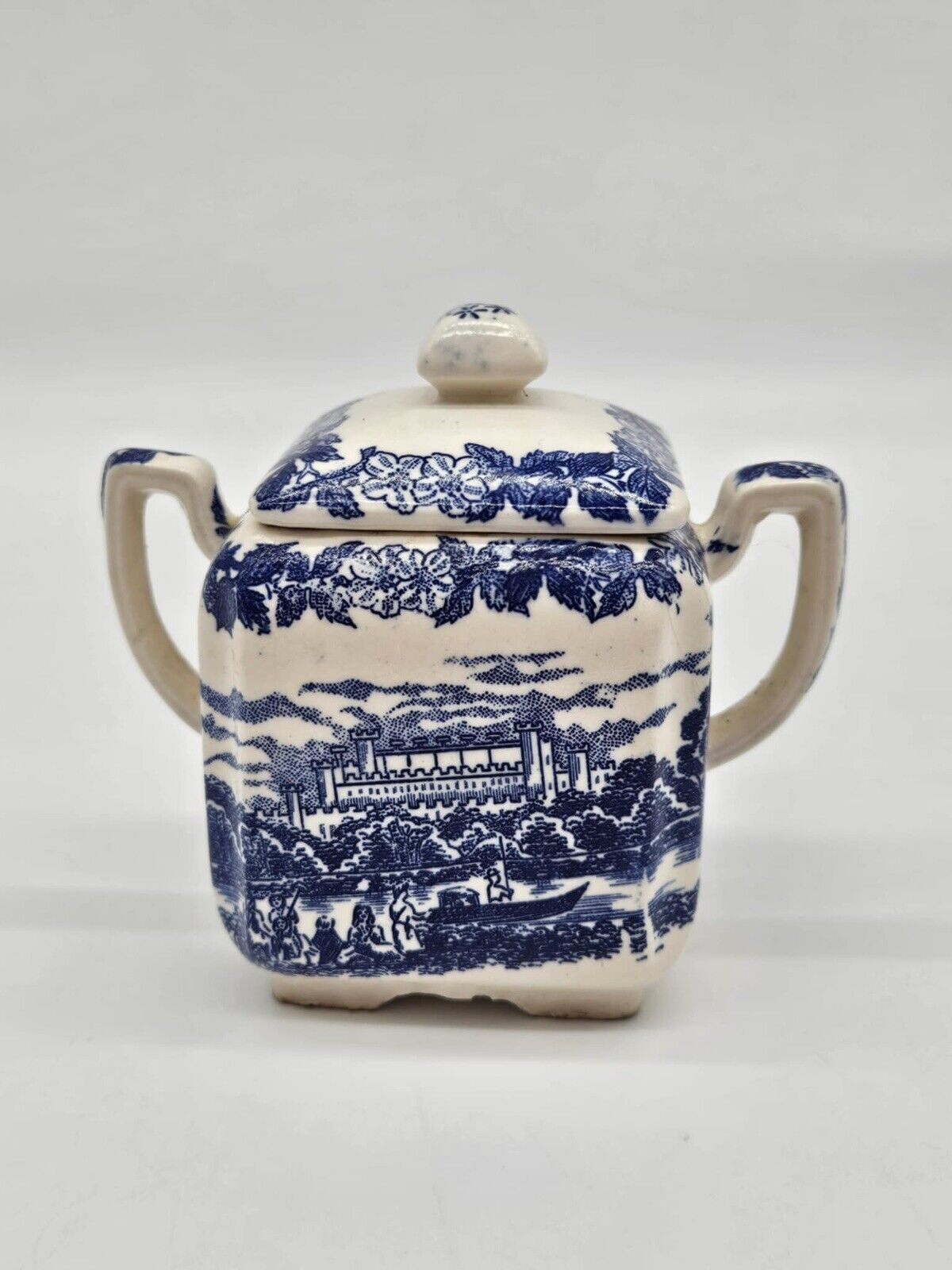 Churchill Blue Willow 5 Piece Dinnerware Set, Made in England