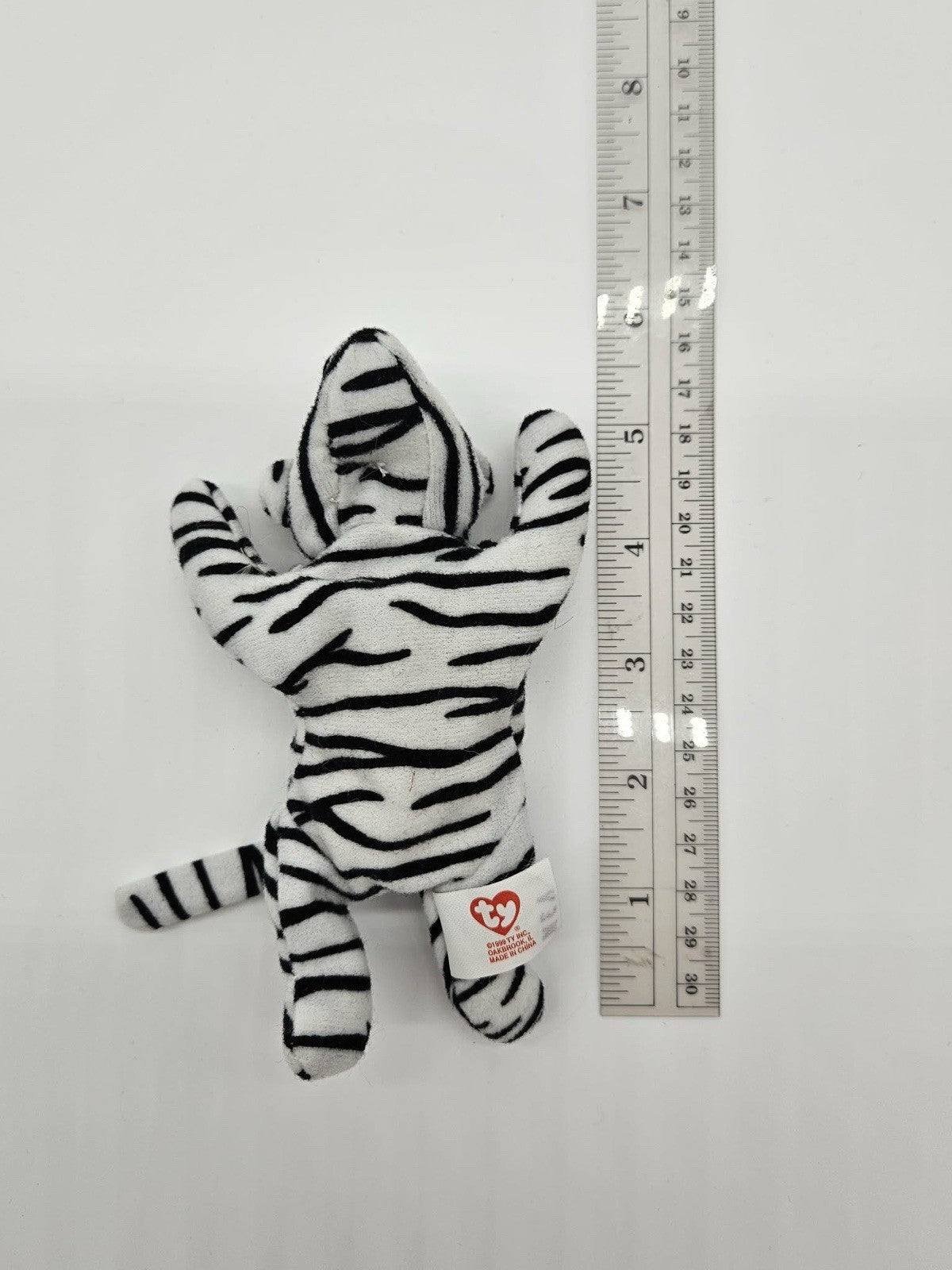 Ty Beanie Baby Blizzard DOB December 12, 1996 MWMT Free Shipping